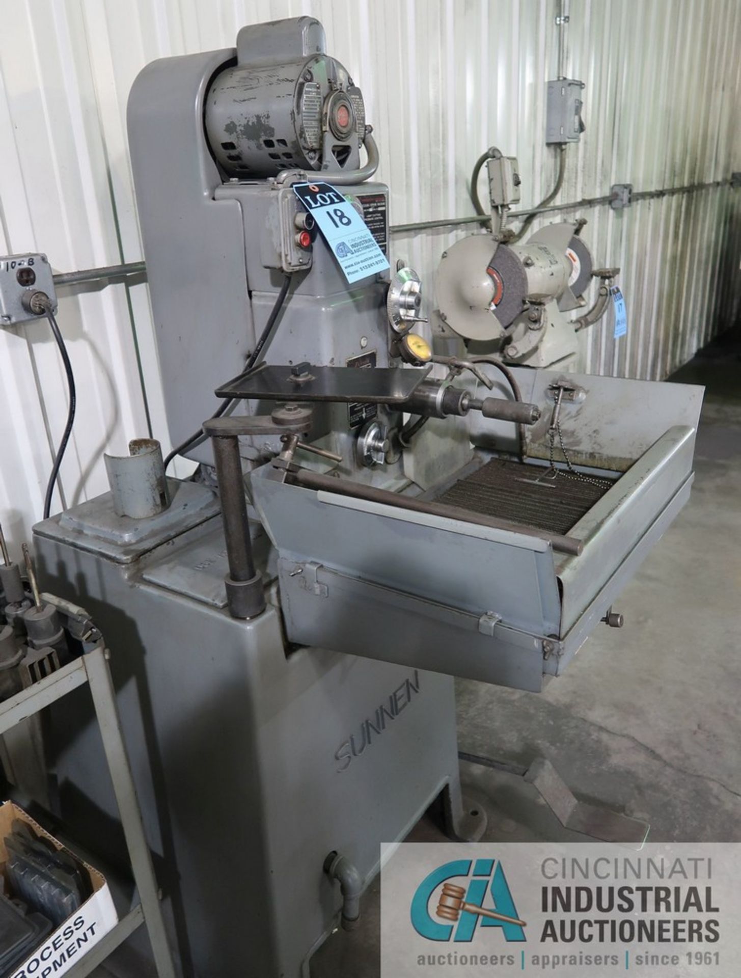 SUNNEN MODEL MBB-1600 PRECISION HONING MACHINE S/N 41516, SINGLE PHASE 115/230 VOLTS AND 1/2 H.P. - Image 4 of 6