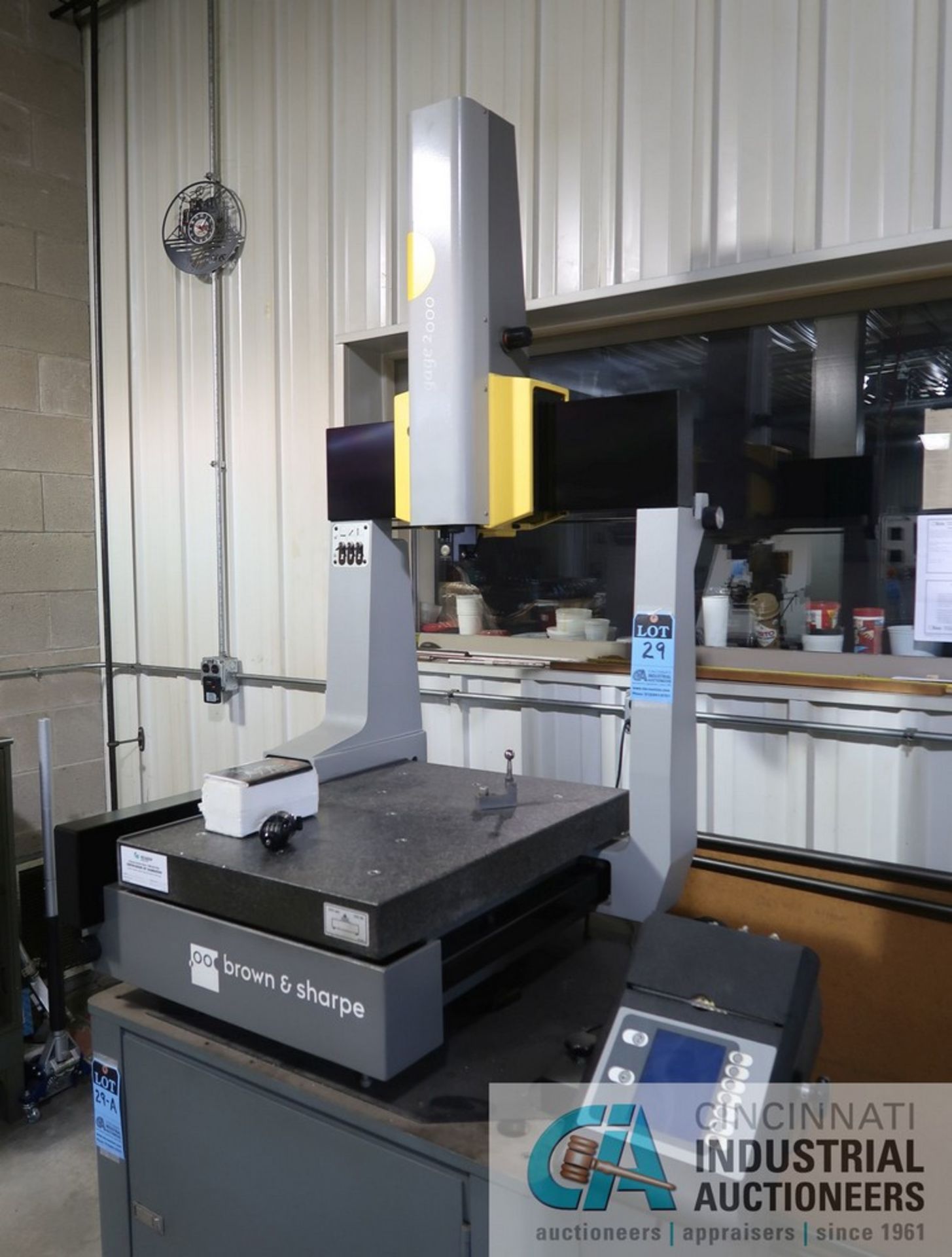 BROWN & SHARPE GAGE 2000 THREE-AXIS COORDINATE MEASURING MACHINE, S/N 0598-1726 (NEW 1998) 22" X