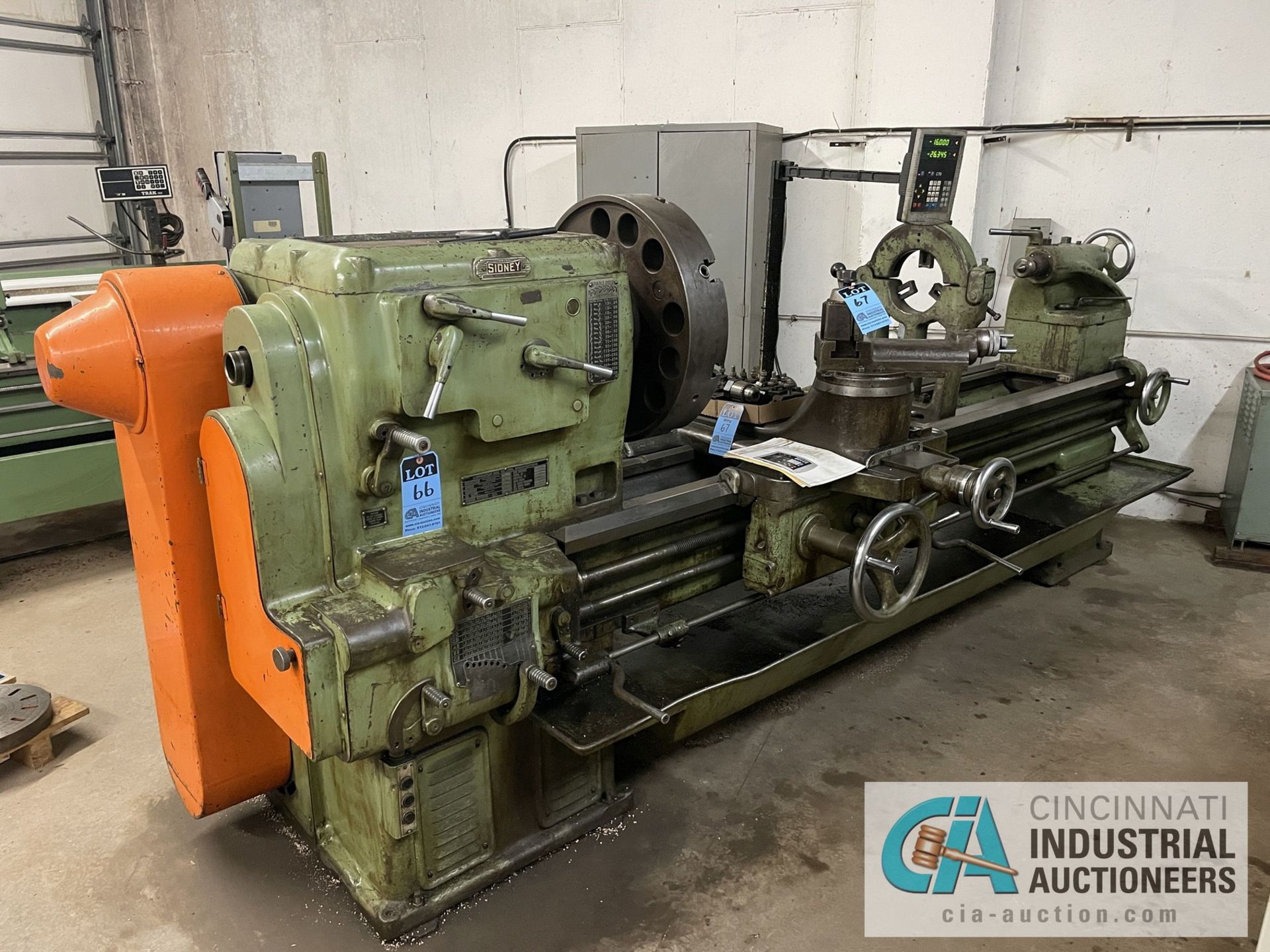 20" X 72" SIDNEY GEARED HEAD ENGINE LATHE; S/N 9293, WITH NEWALL C70 DRO (NEW 6-13-1951), 24" FOUR-