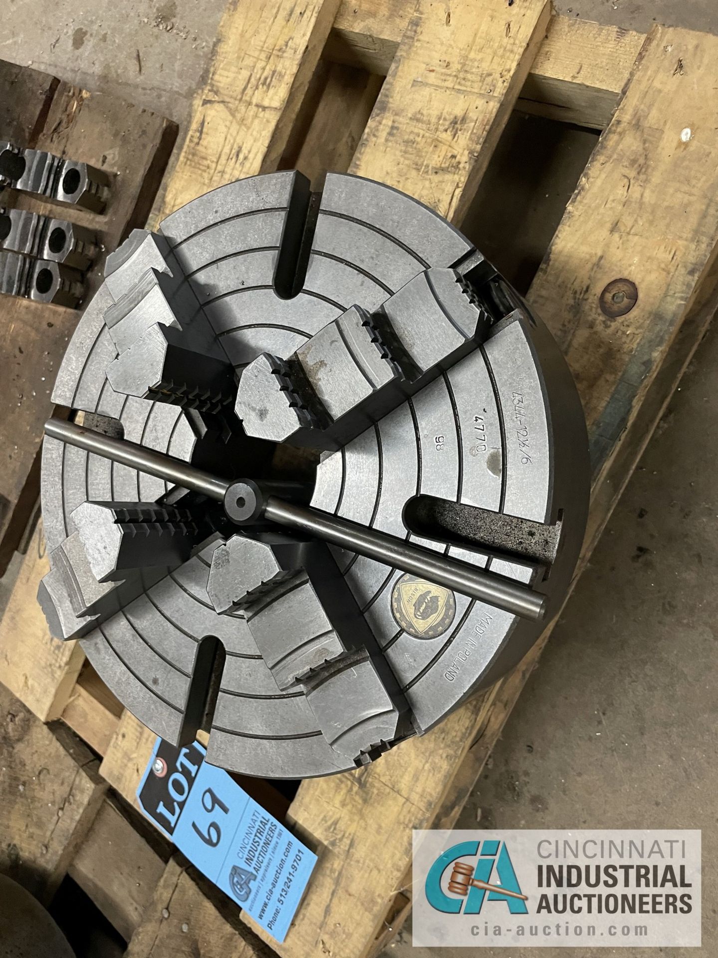 12-1/2" FOUR-JAW LATHE CHUCK