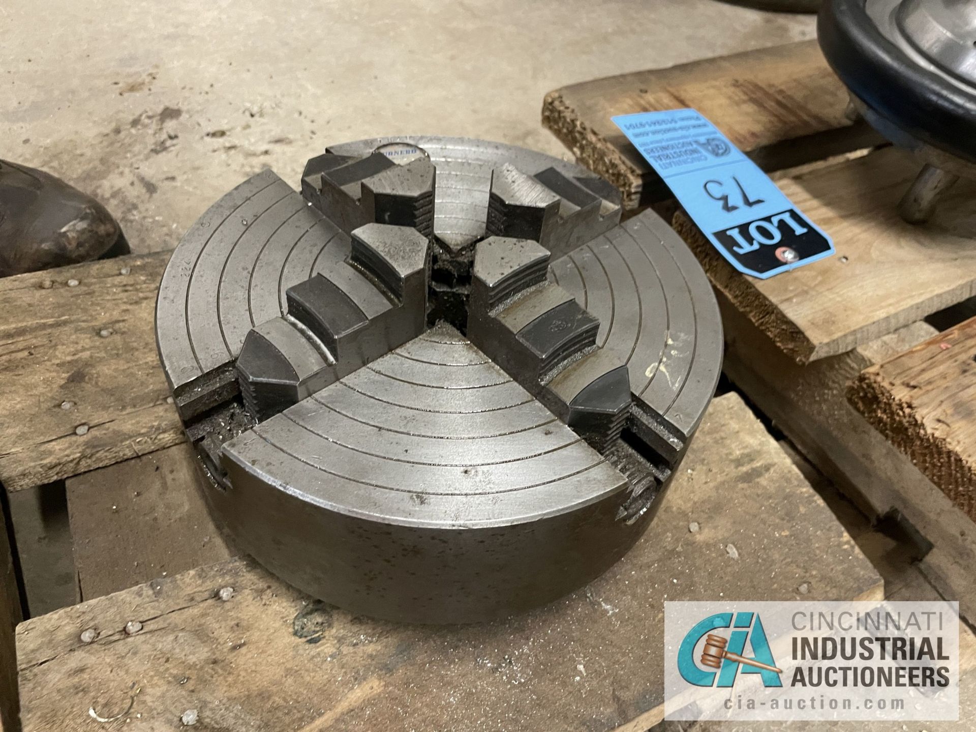 10" FOUR-JAW LATHE CHUCK - Image 4 of 5