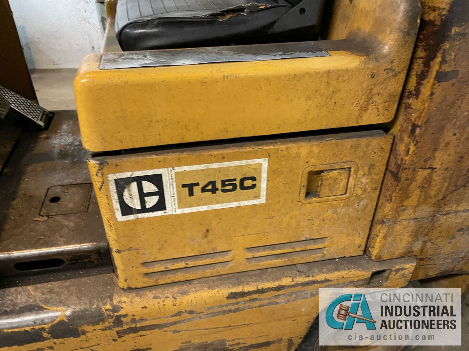 4,500 LB. CAPACITY CATERPILLAR MODEL T45C LP GAS TWO-STAGE SOLID TIRE FORKLIFT; S/N 38Y1543P, 64" - Image 3 of 10