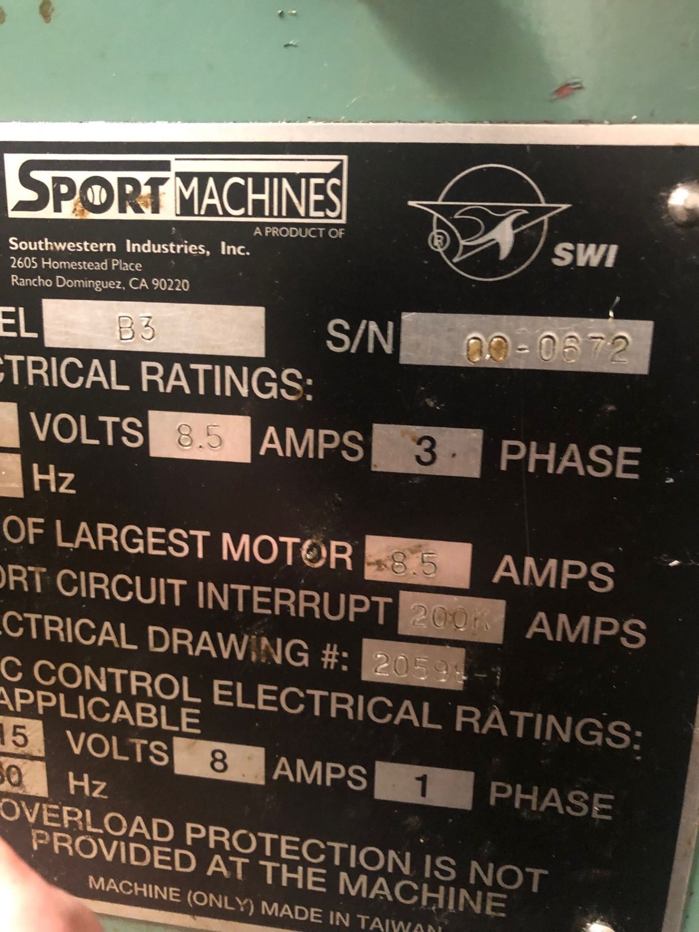 3 HP SWI MODEL SPORT B3 VERTIAL MILLING MACHINE; S/N 00-0672 (NEW 2000), WITH PROTO TRAK M3 CNC - Image 4 of 9