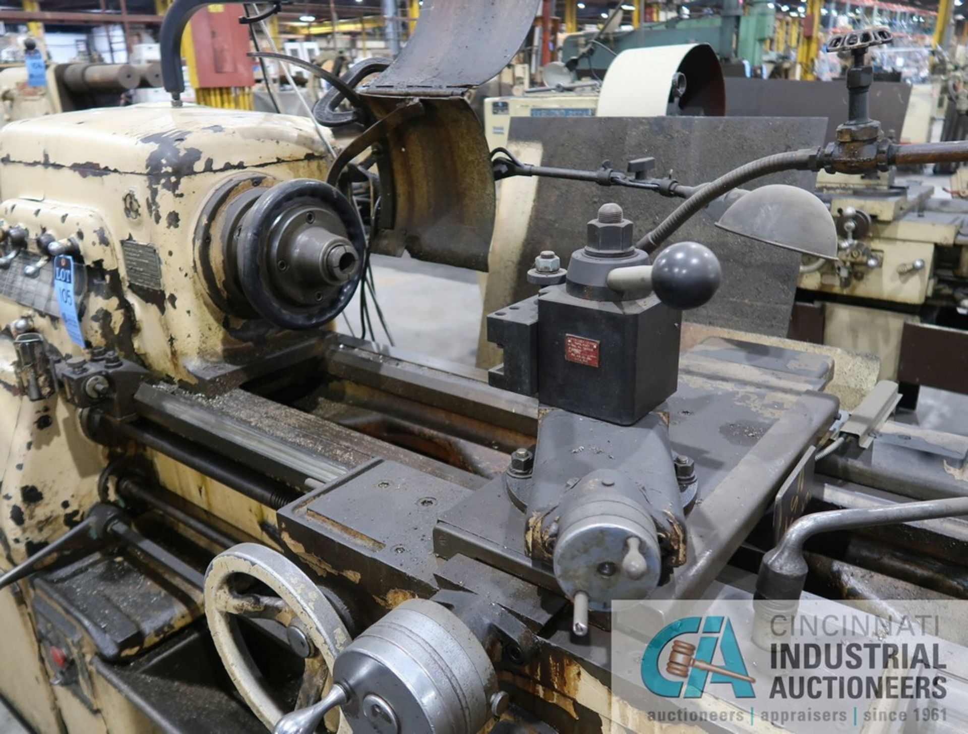 18" X 54" MONARCH GEARED HEAD ENGINE LATHE WITH TAPER S/N 31154, HARDINGE NO. 3 SPEED COLLET CHUCK - Image 4 of 7