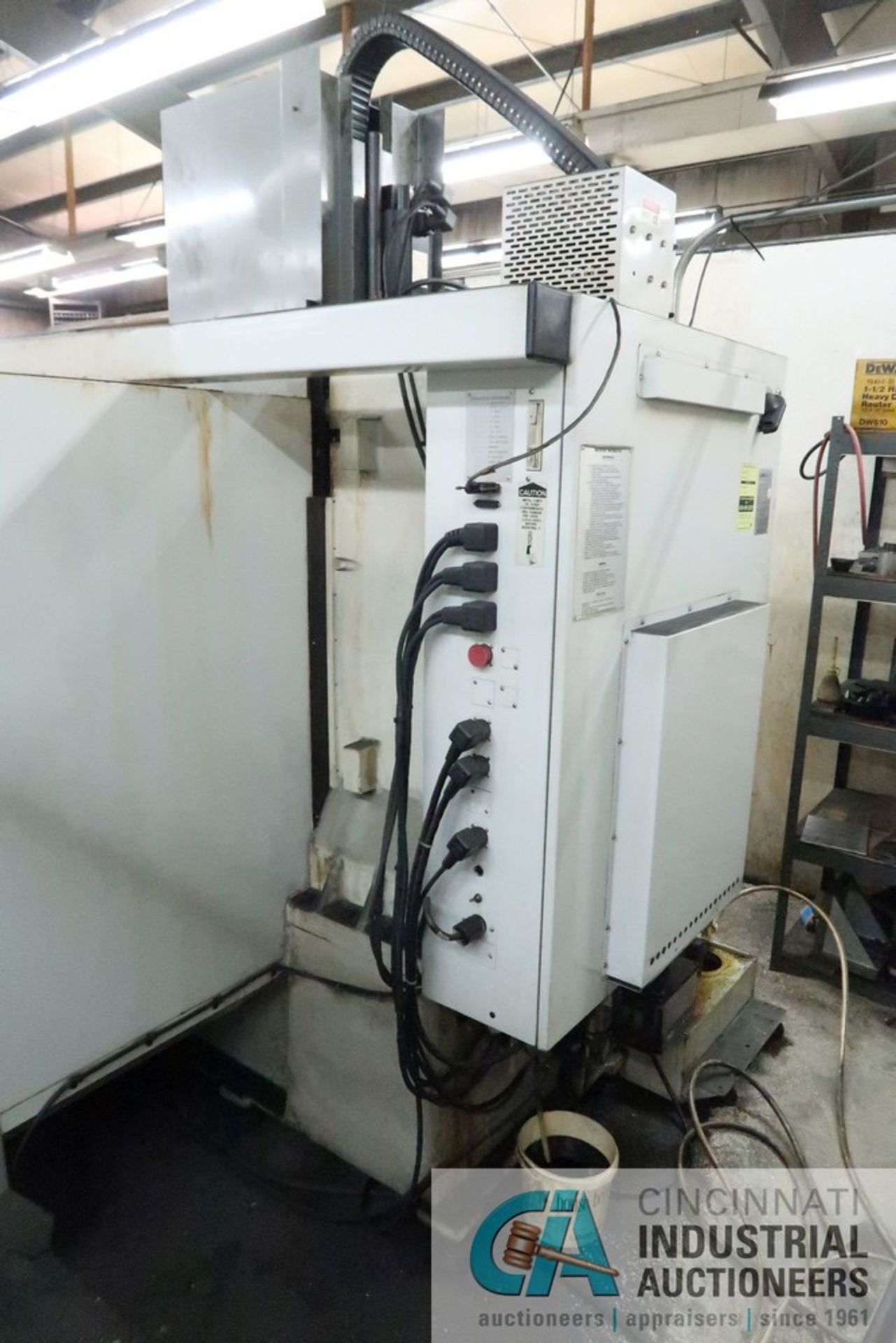 HAAS MODEL VF-2 CNC VERTICAL MACHINING CENTER; S/N 11888, 14" X 36" TABLE, 40 TAPER SPINDLE, 15 HP - Image 8 of 11