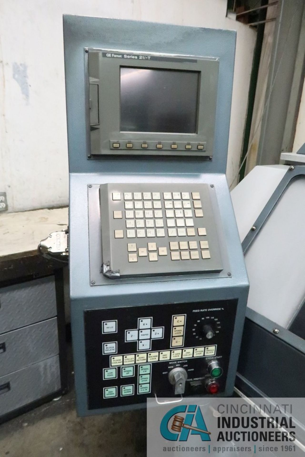 PRODIGY / CNC, INC. MODEL FANUC-GT27 CNC GANG TOOL LATHE; S/N EB11386133, FANUC 21I-T CONTROLS, 1. - Image 3 of 9