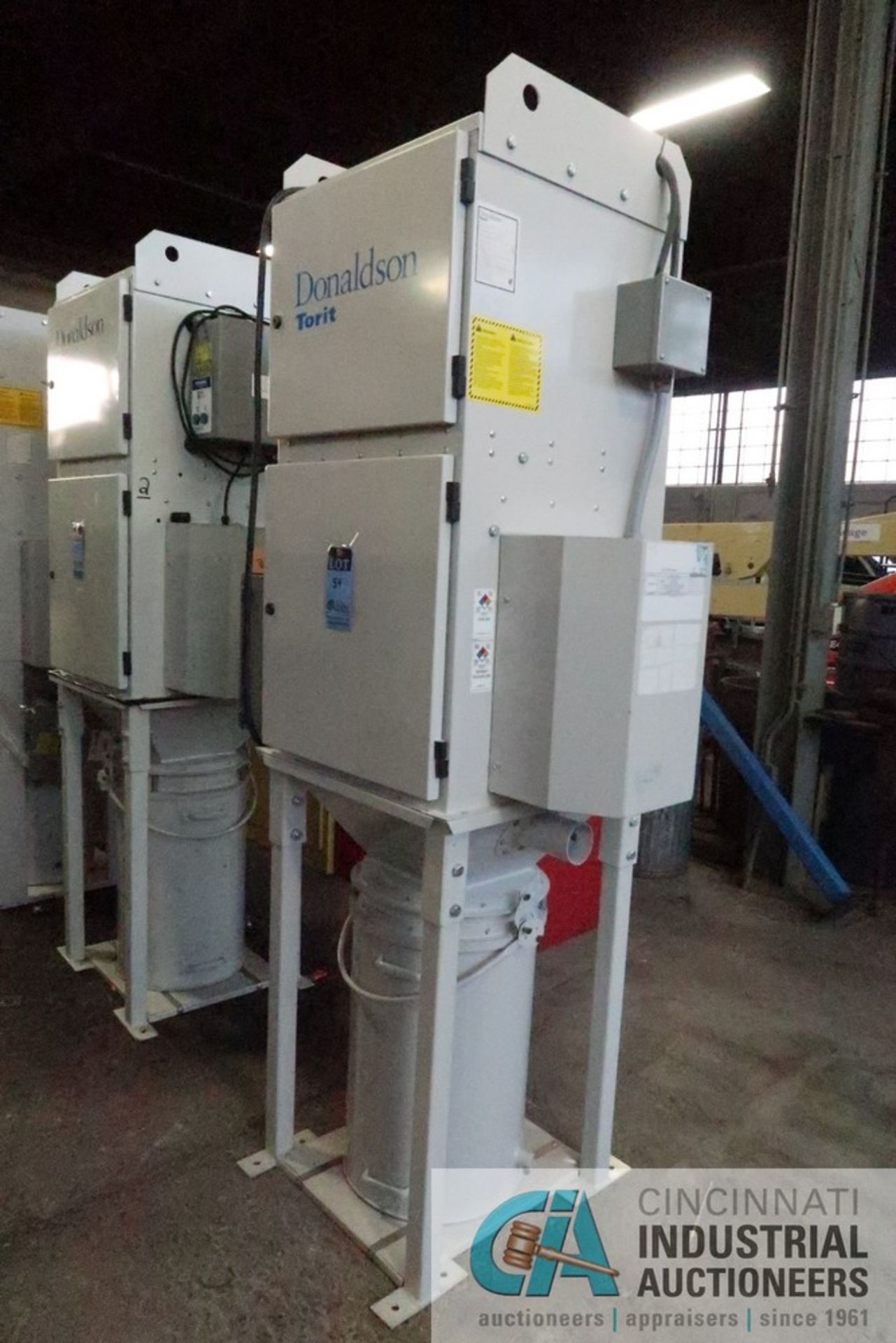 1 HP DONALDSON TORIT MODEL UMA73 SINGLE BAG DUST COLLECTOR; S/N 3510684 **LOCATED AT 110 E SEYMOUR