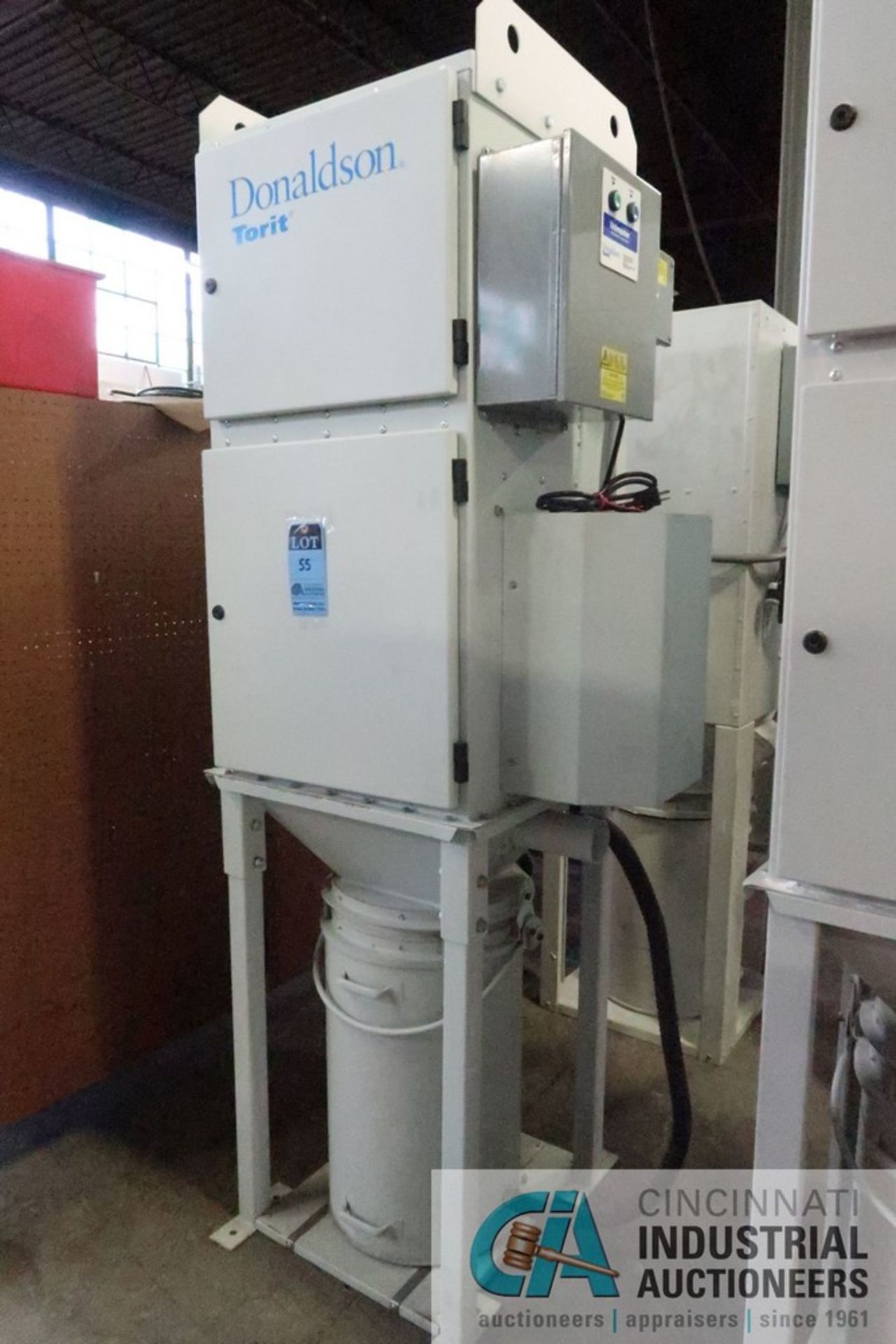 1 HP DONALDSON TORIT MODEL UMA73 SINGLE BAG DUST COLLECTOR; S/N 4323502 **LOCATED AT 110 E SEYMOUR - Image 2 of 3