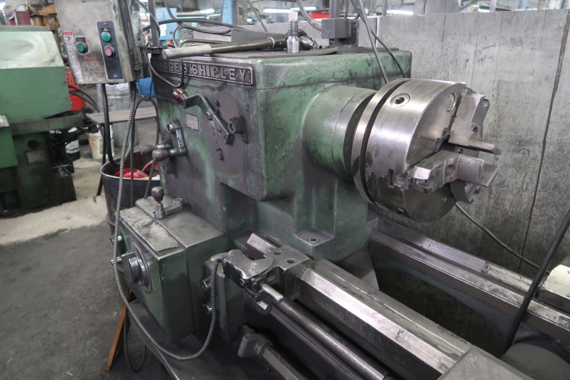 LODGE & SHIPLEY CONV. LATHE MOD: AVS, 17.5''X55'', 12'' 3 JAW CHUCK, ACU-RITE DRO, TAIL STOCK, - Image 3 of 3