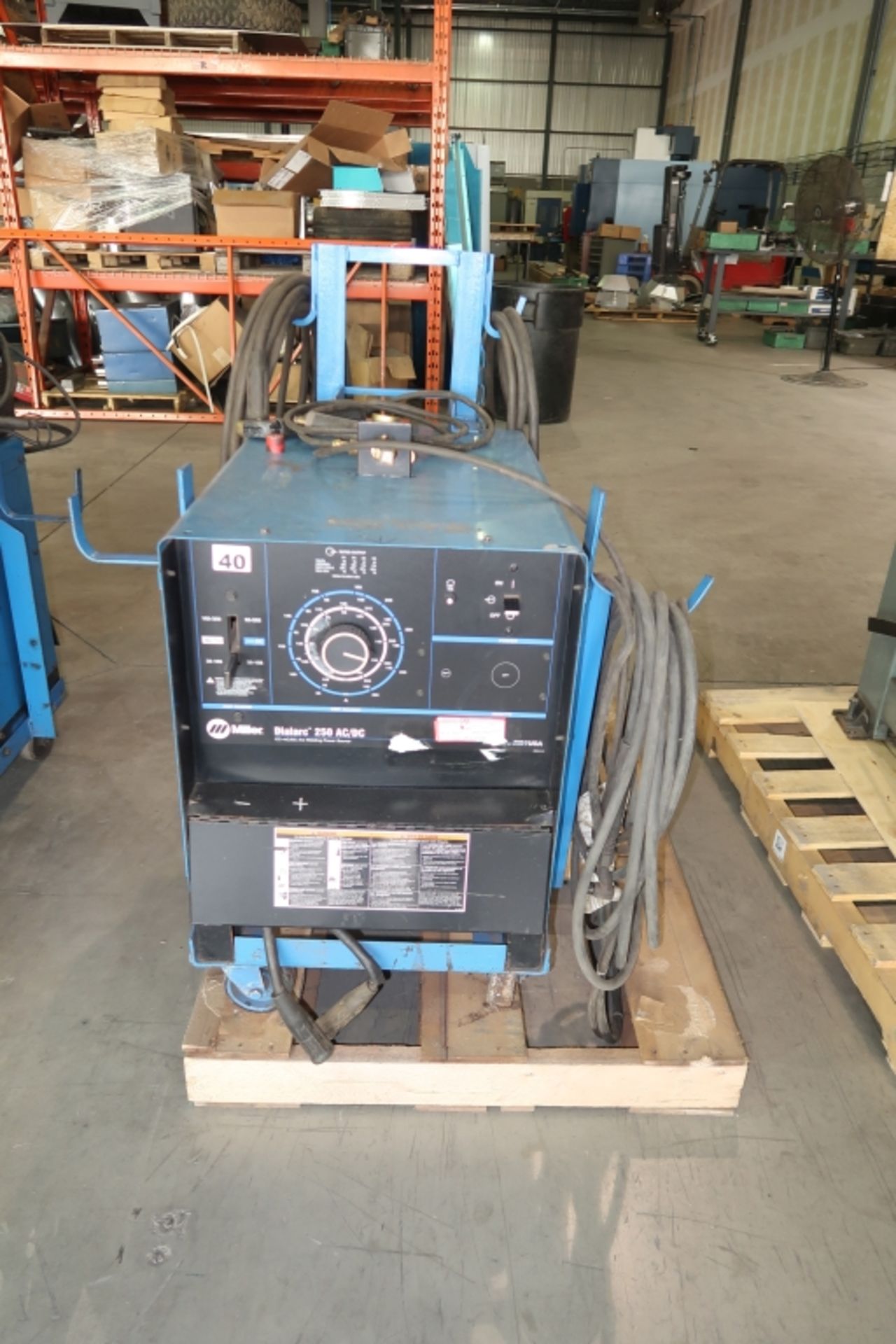 MILLER DIALARC 250 AC/DC WELDING MACHINE, 230V 1PH, SN: LH340837V