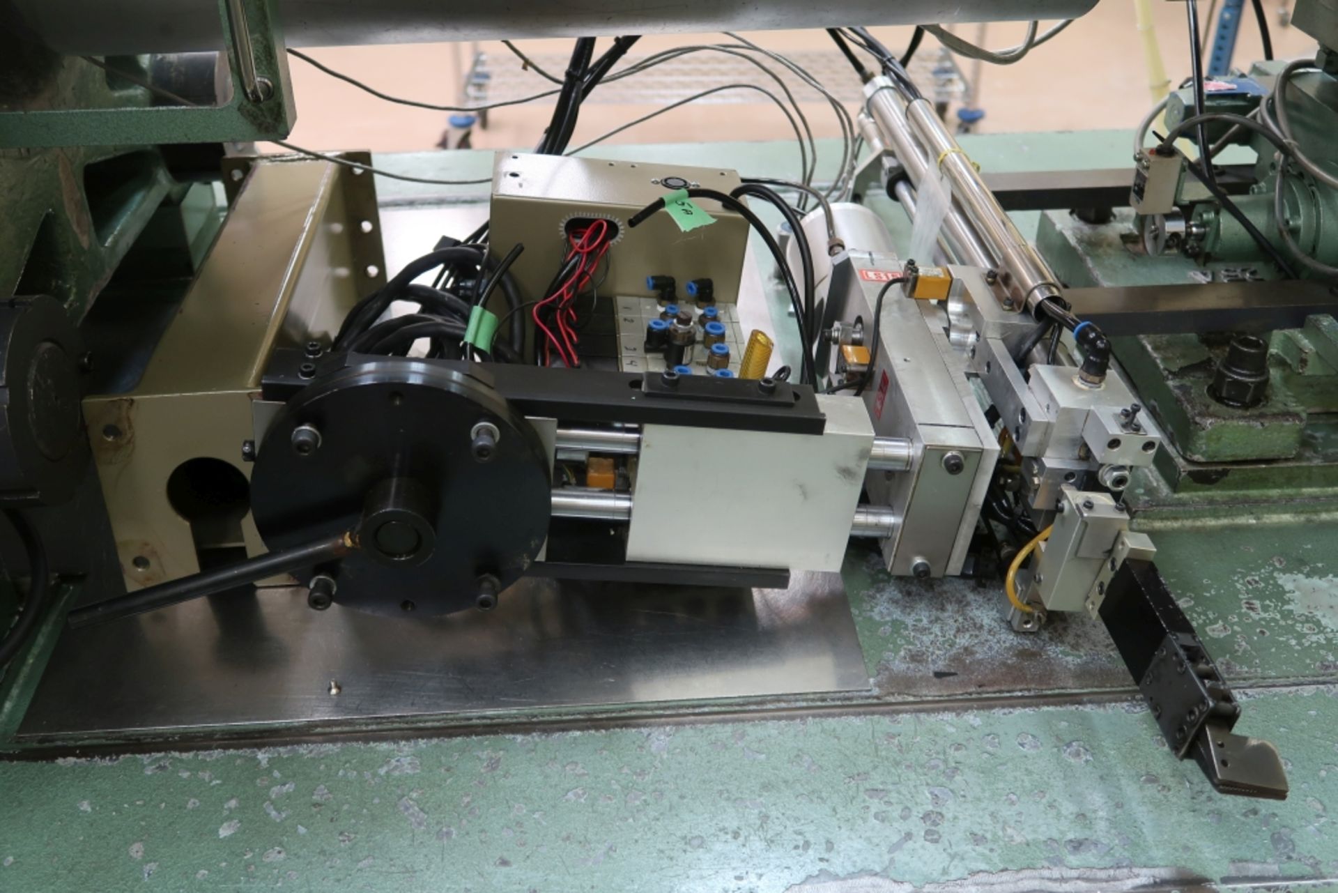 YUSHIN MOD: HOP II 550X PICK & PLACE ROBOT