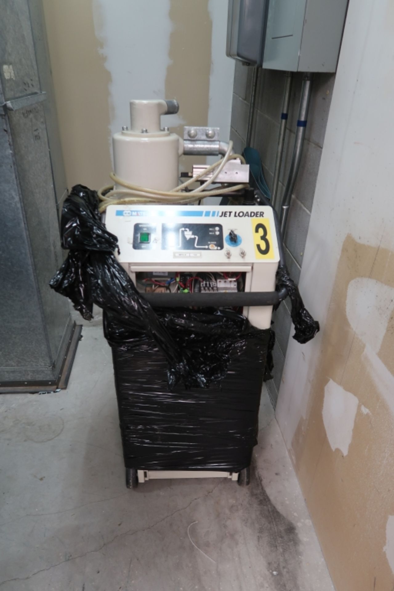 LOT OF DISCONNECTED / OBSOLETE EQUIPMENT: 4 MATSUI LOADERS, 2 MOKON TEMP. CONTROLLER, COLOURMATE - Image 2 of 4