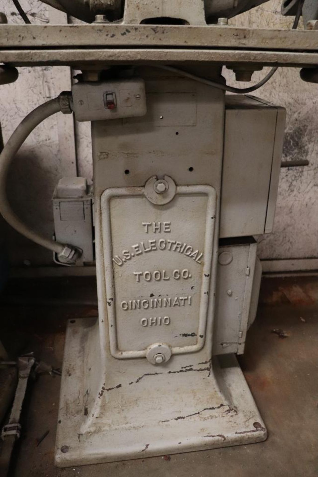 The U.S. Electrical Tool Co pedestal grinder - Image 3 of 5