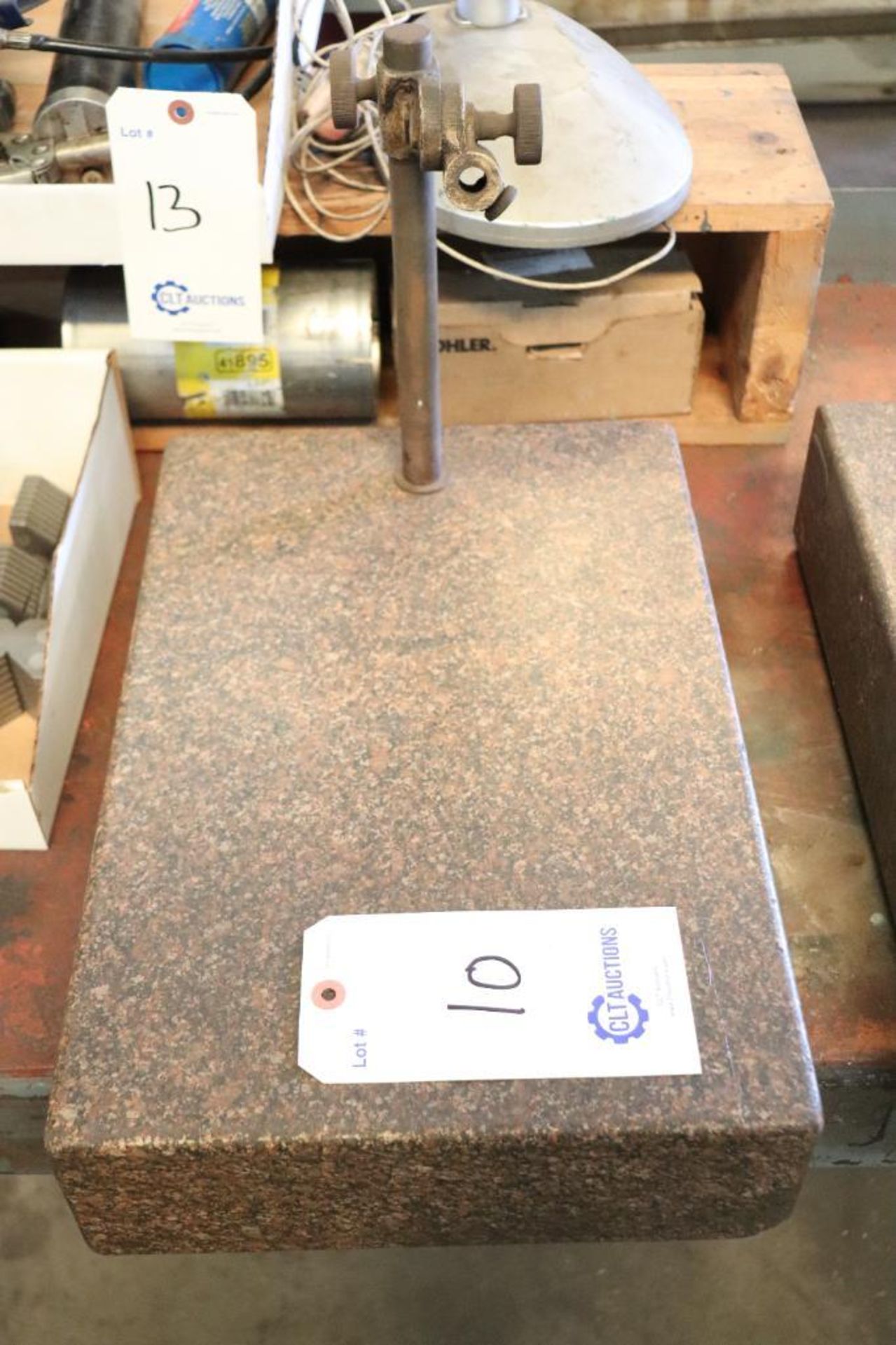 Bench top surface plate