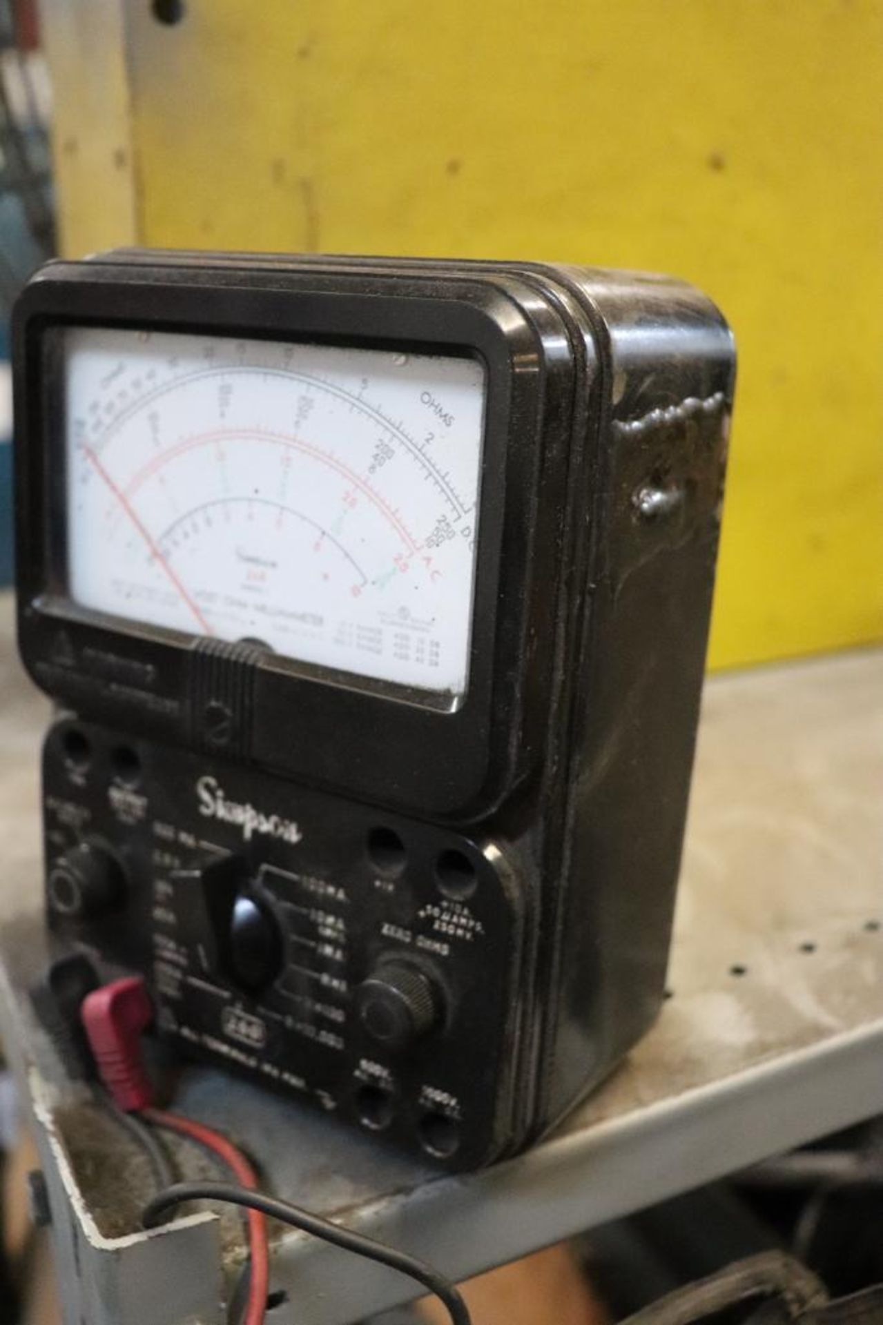 Simpson vintage multimeter - Image 5 of 6