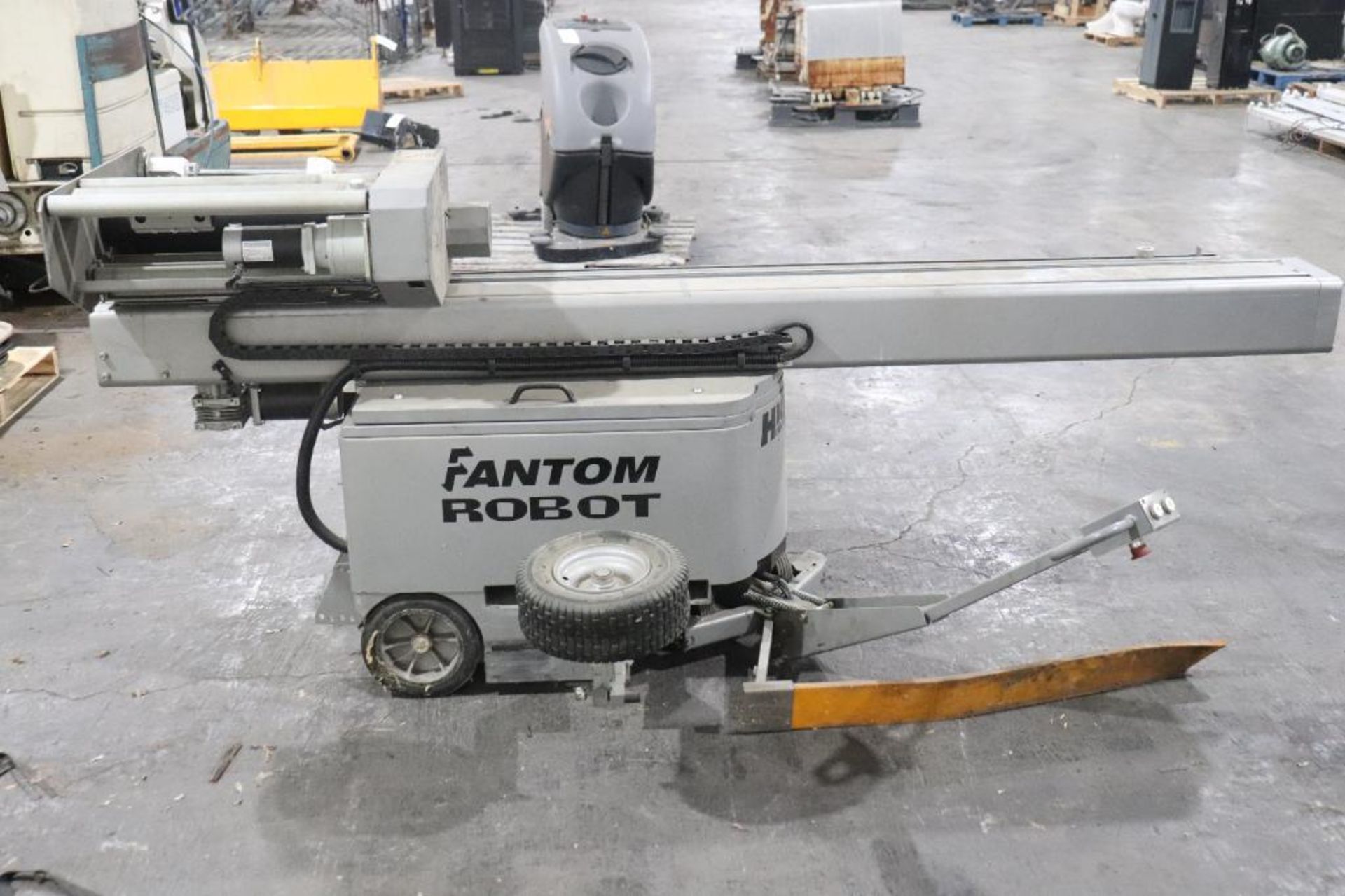 Fantom Robot Fantom Robot FR1000 portable pallet wrapper Model Fantom Robot FR-1000