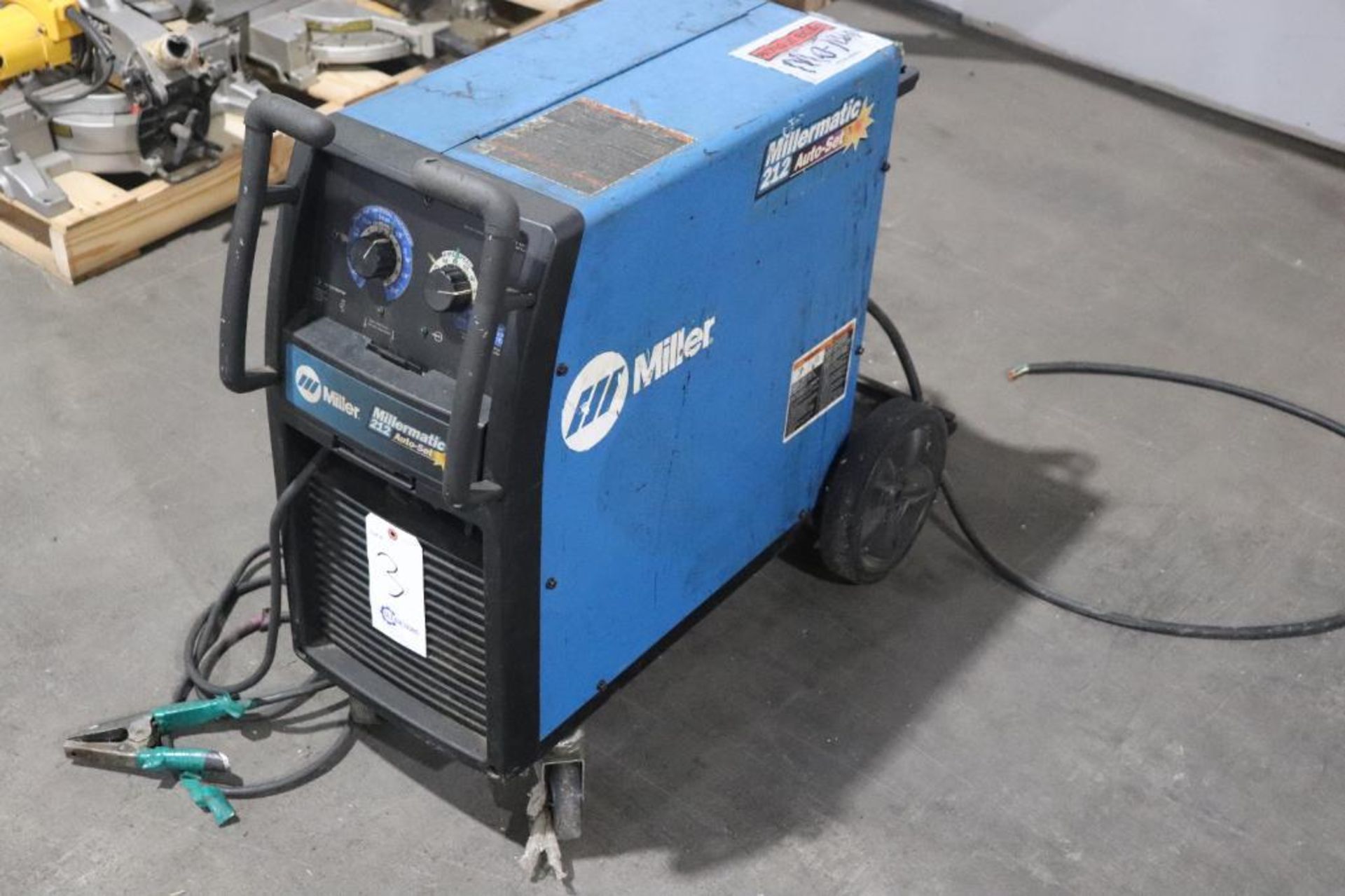 Millermatic 212 Auto-Set wire welder - Image 2 of 5