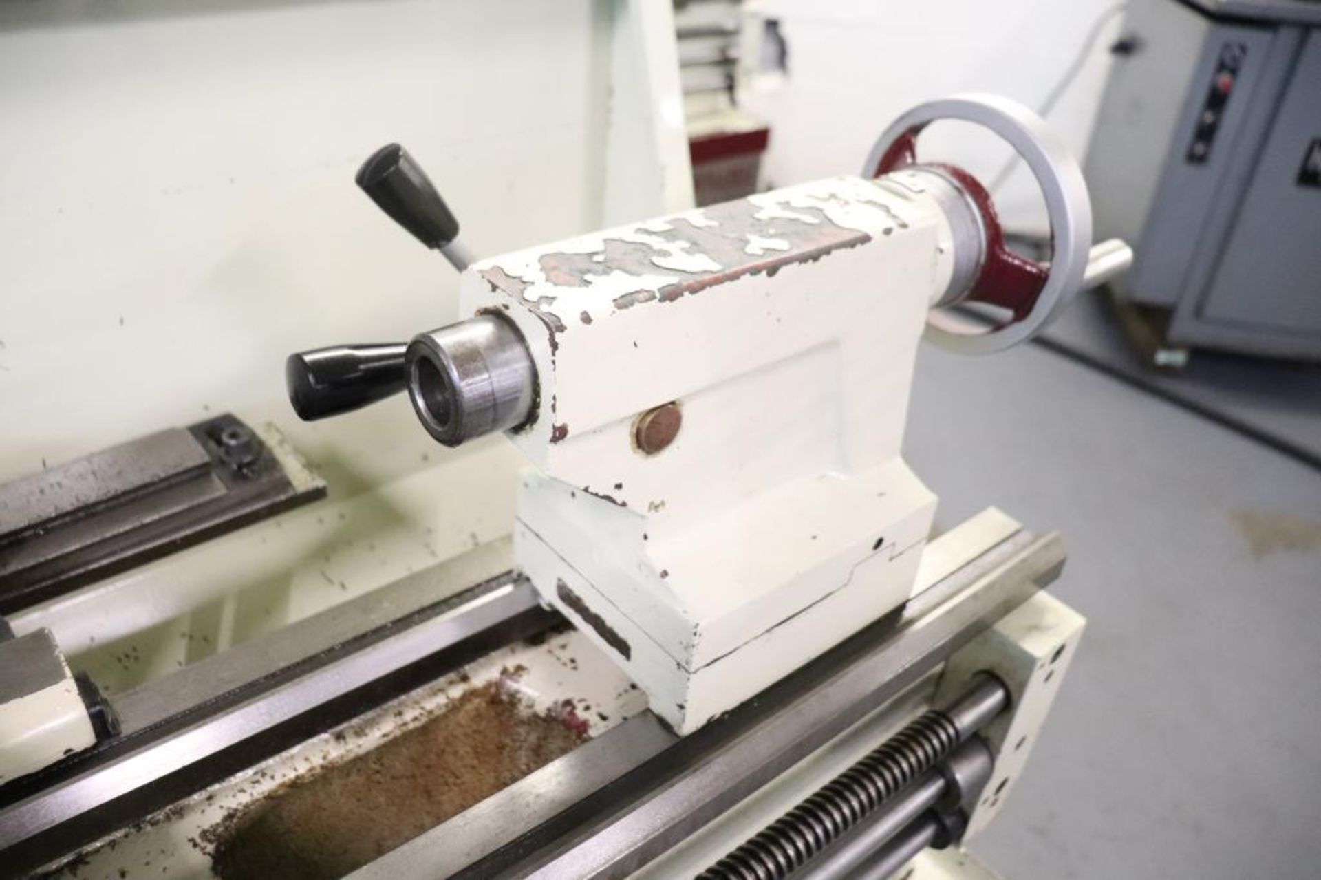 Acer Dynamic 1340G lathe w/ Newall DRO - Image 8 of 14