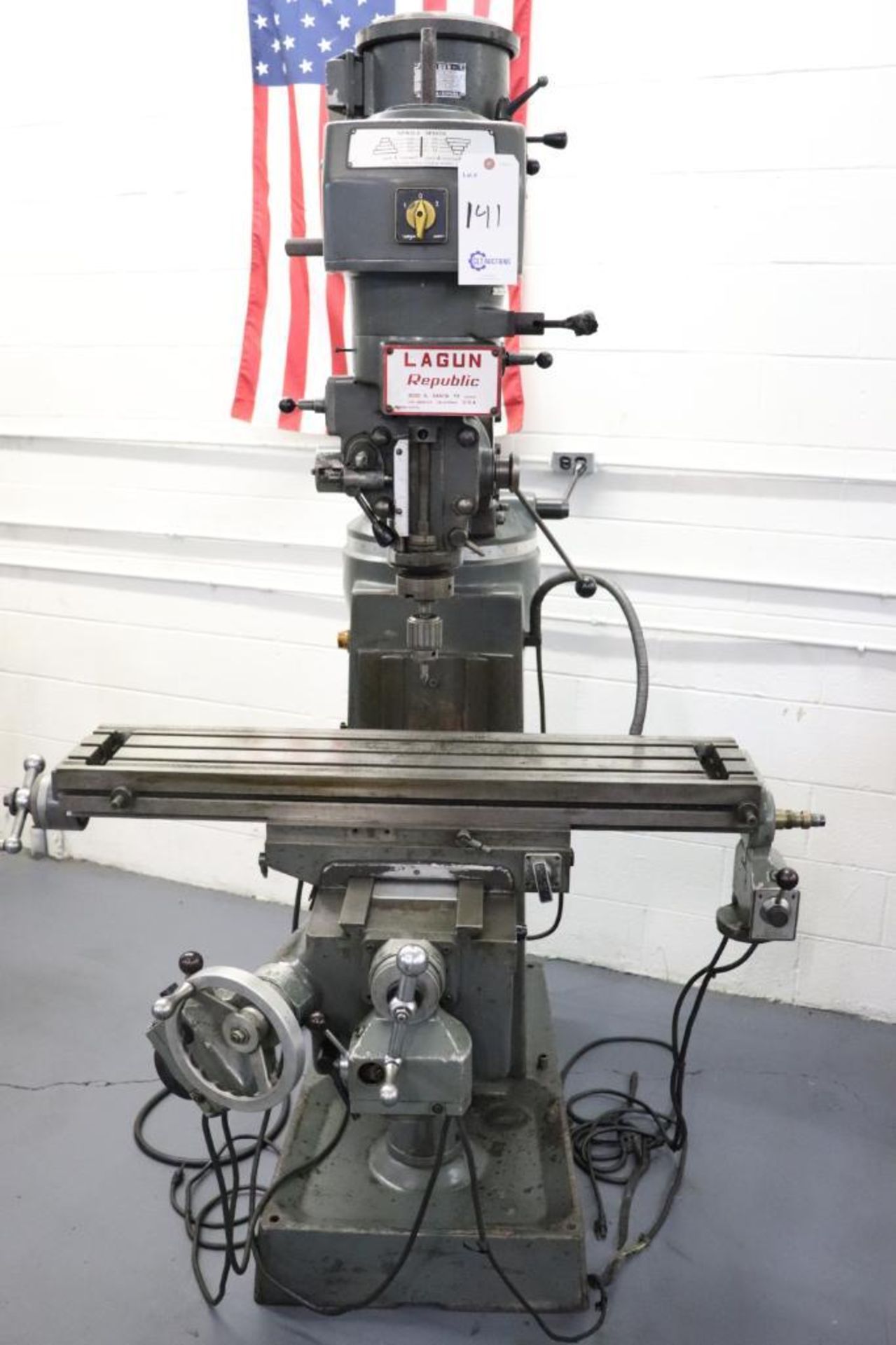 Lagun FT 1 vertical milling machine