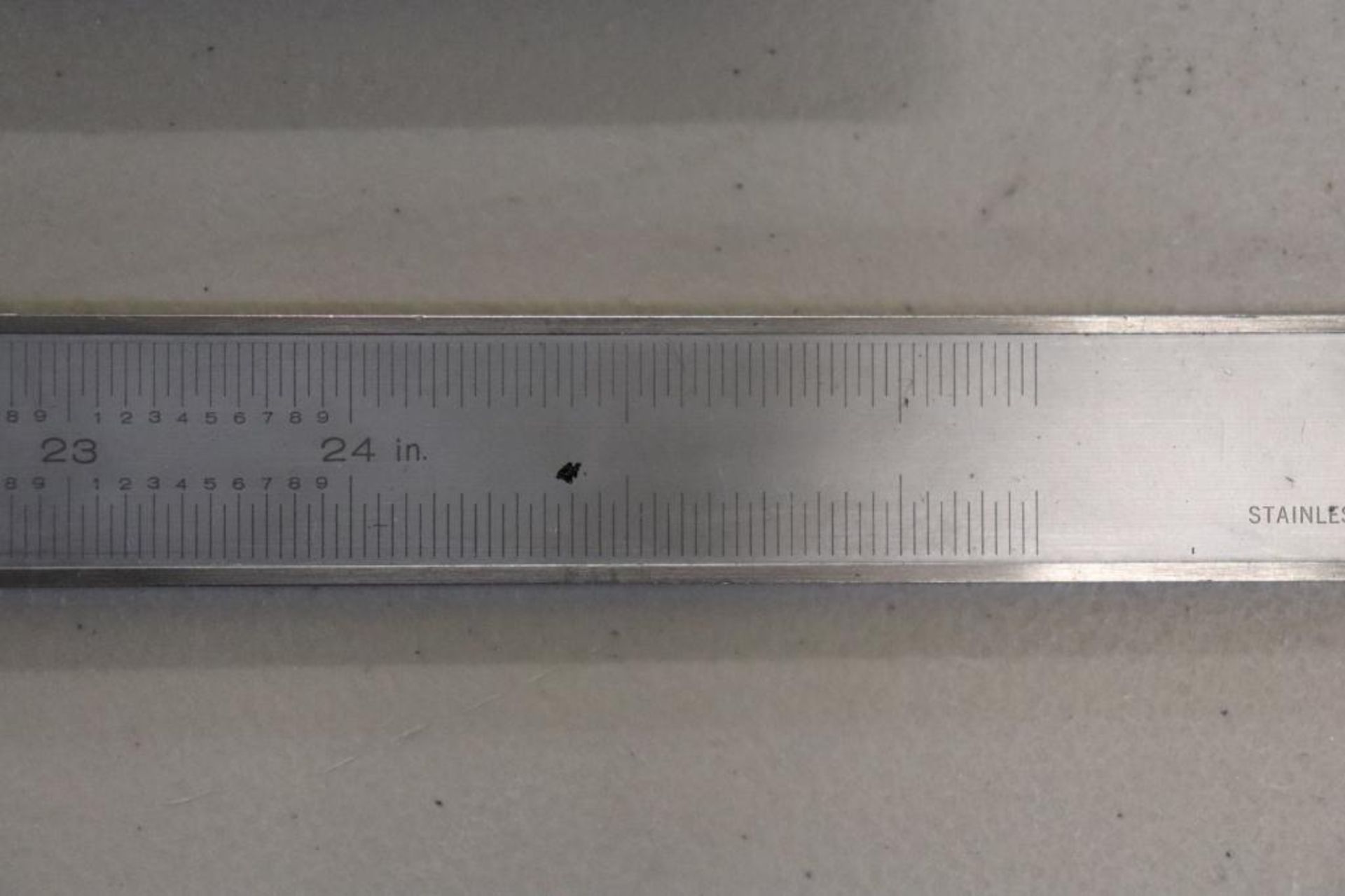 Mitutoyo 24" vernier calipers w/ digital scale - Image 3 of 8