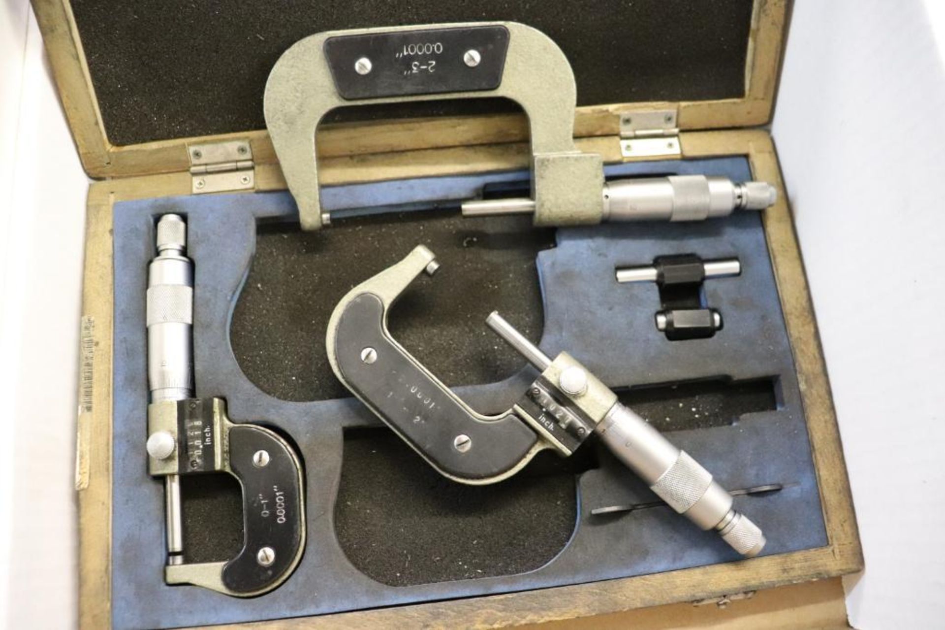 Mitutoyo digital micrometer, dial vernier & micrometer sets - Image 7 of 9