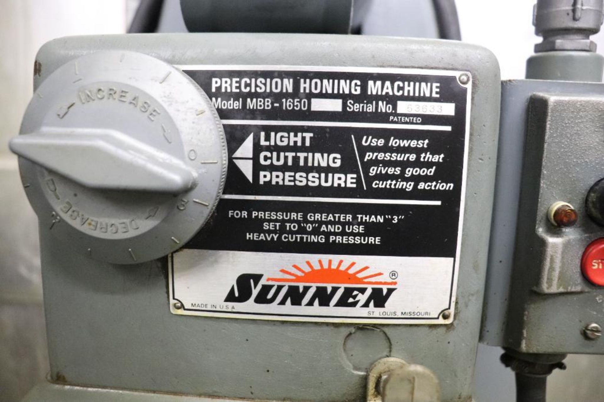 Sunnen MBB-1650 Precision honing machine - Image 8 of 10