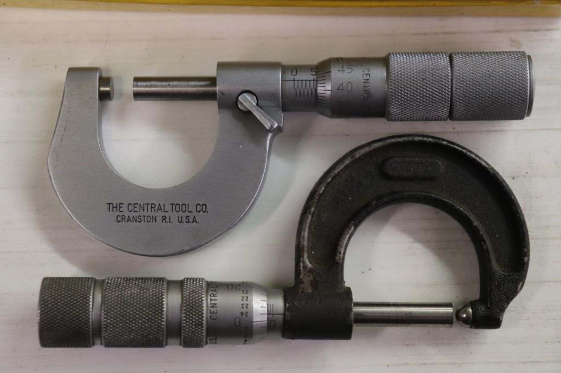 Indicators calipers & micrometers - Image 3 of 8