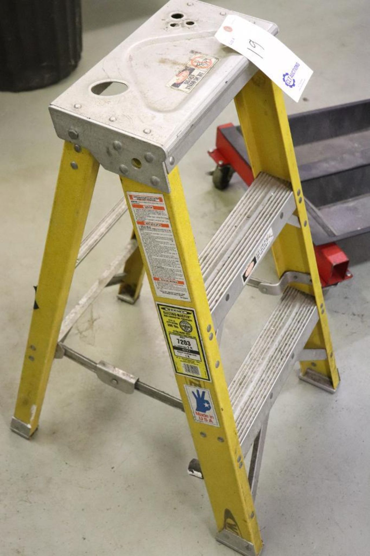 Werner 7203 3' step ladder