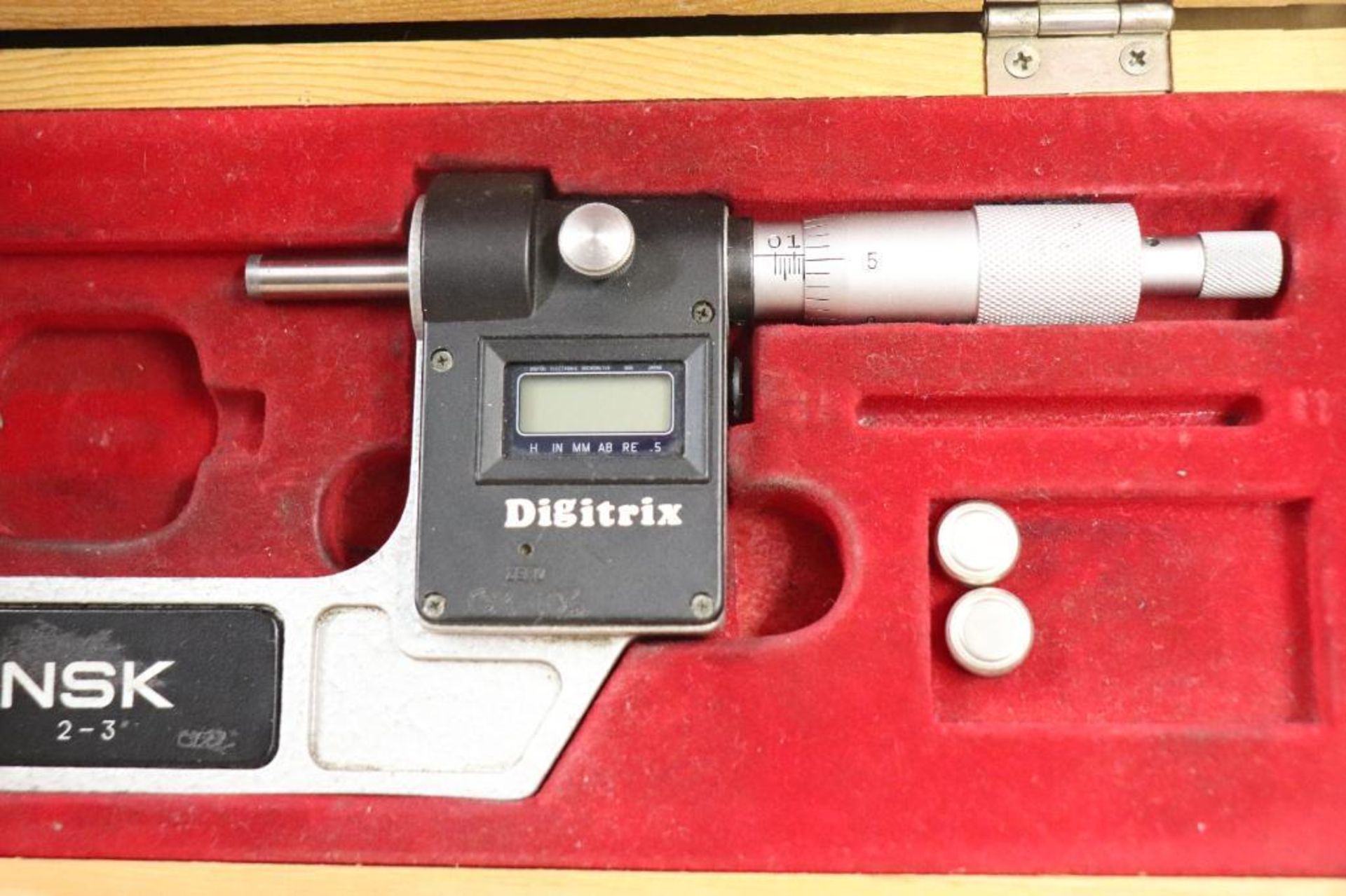 NSK Digitrix 2"-3" digital micrometer - Image 4 of 4