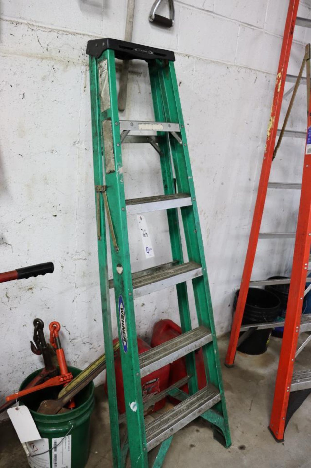 6' Step ladder - Image 2 of 2