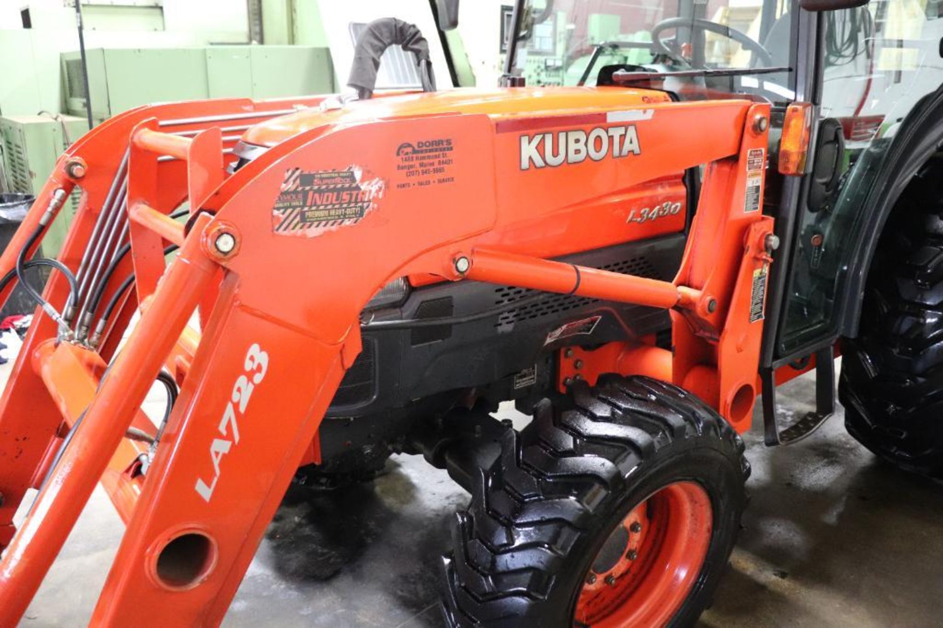 Kubota L3430 4 wheel drive tractor - Image 9 of 37