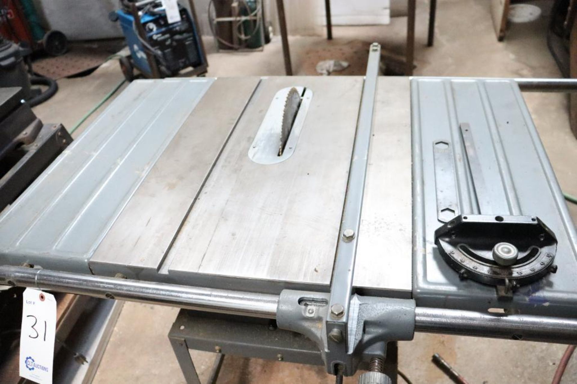 Rockwell 10" contractor table saw - Image 2 of 7