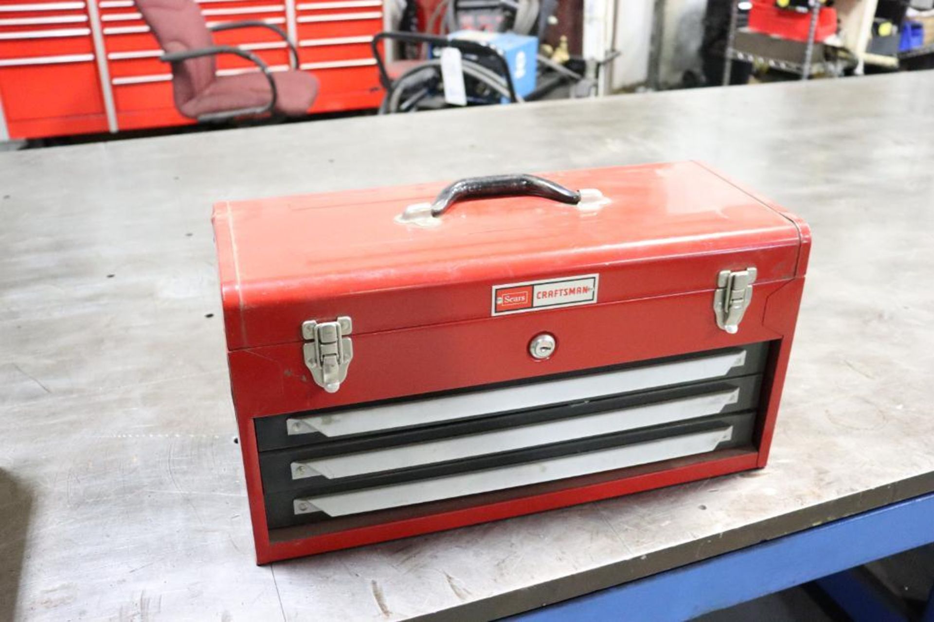 Craftsman 3 drawer tool box w/ tools
