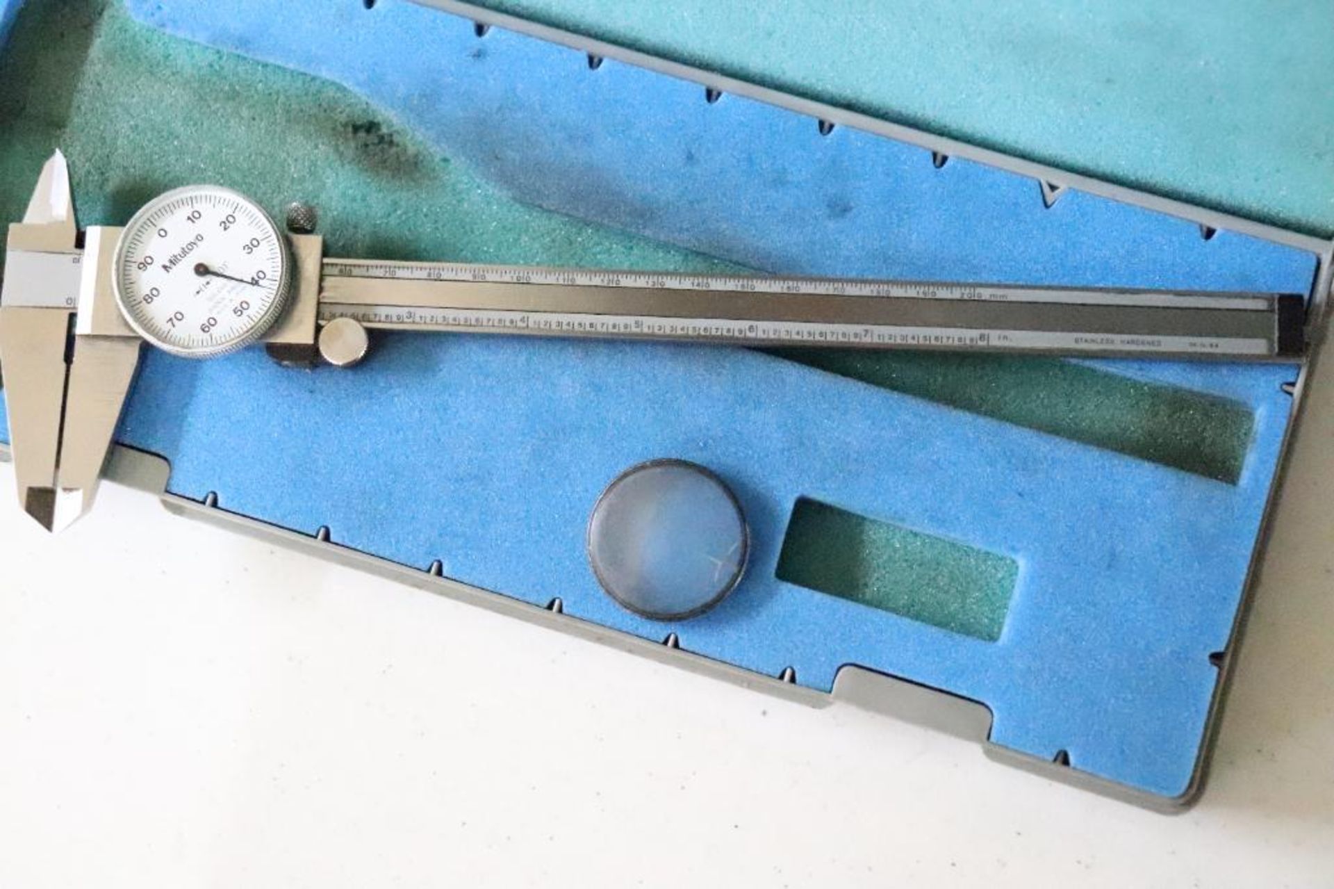 Dial & digital calipers - Image 6 of 7