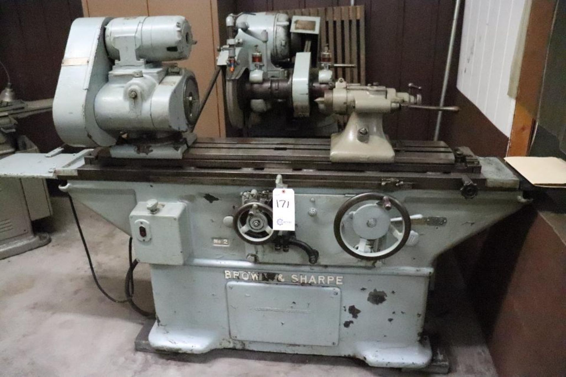 Brown & Sharpe No.2 universal grinding machine