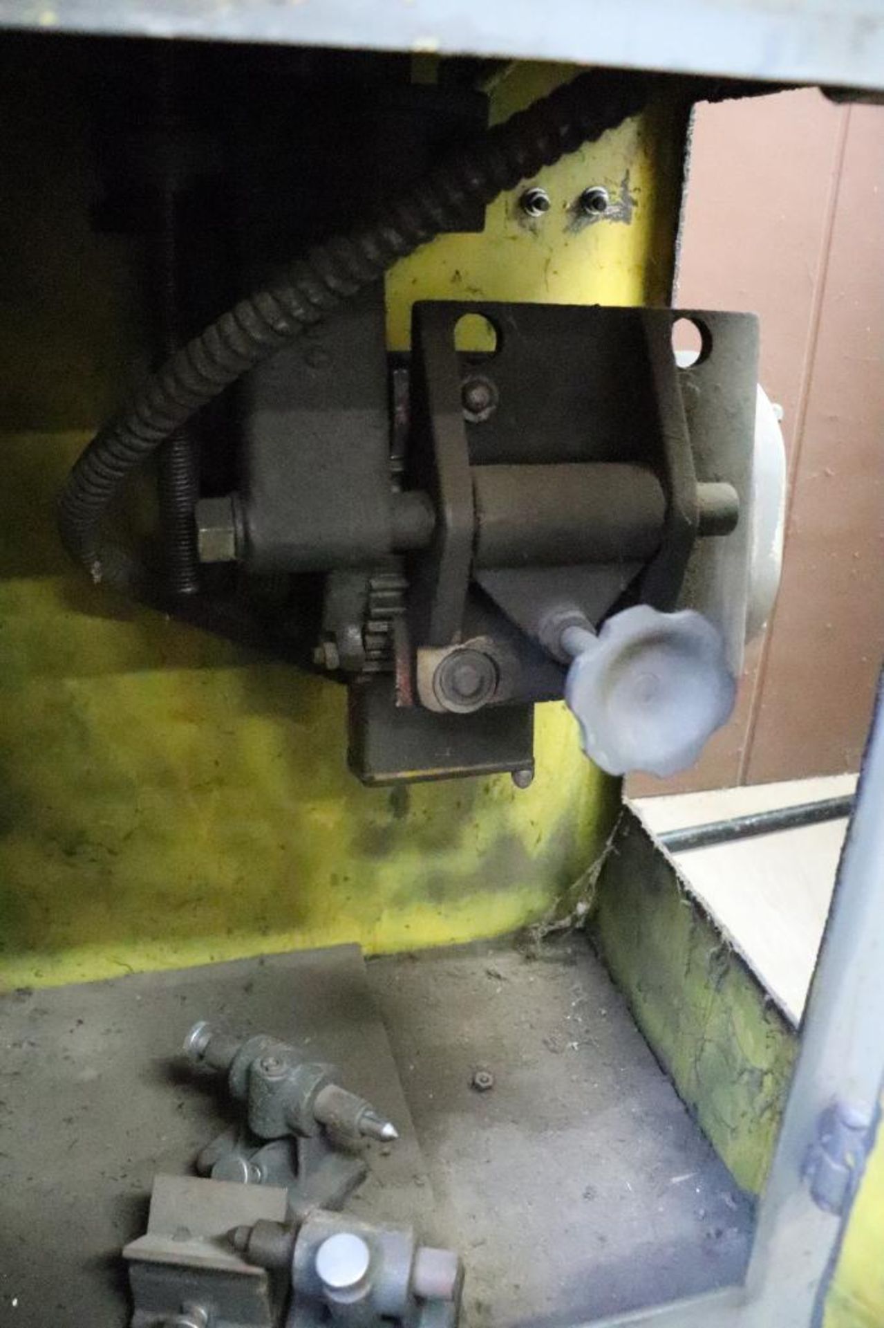 Rotorex 101 A tool grinder w/ Weldon floating sharpener - Image 7 of 18