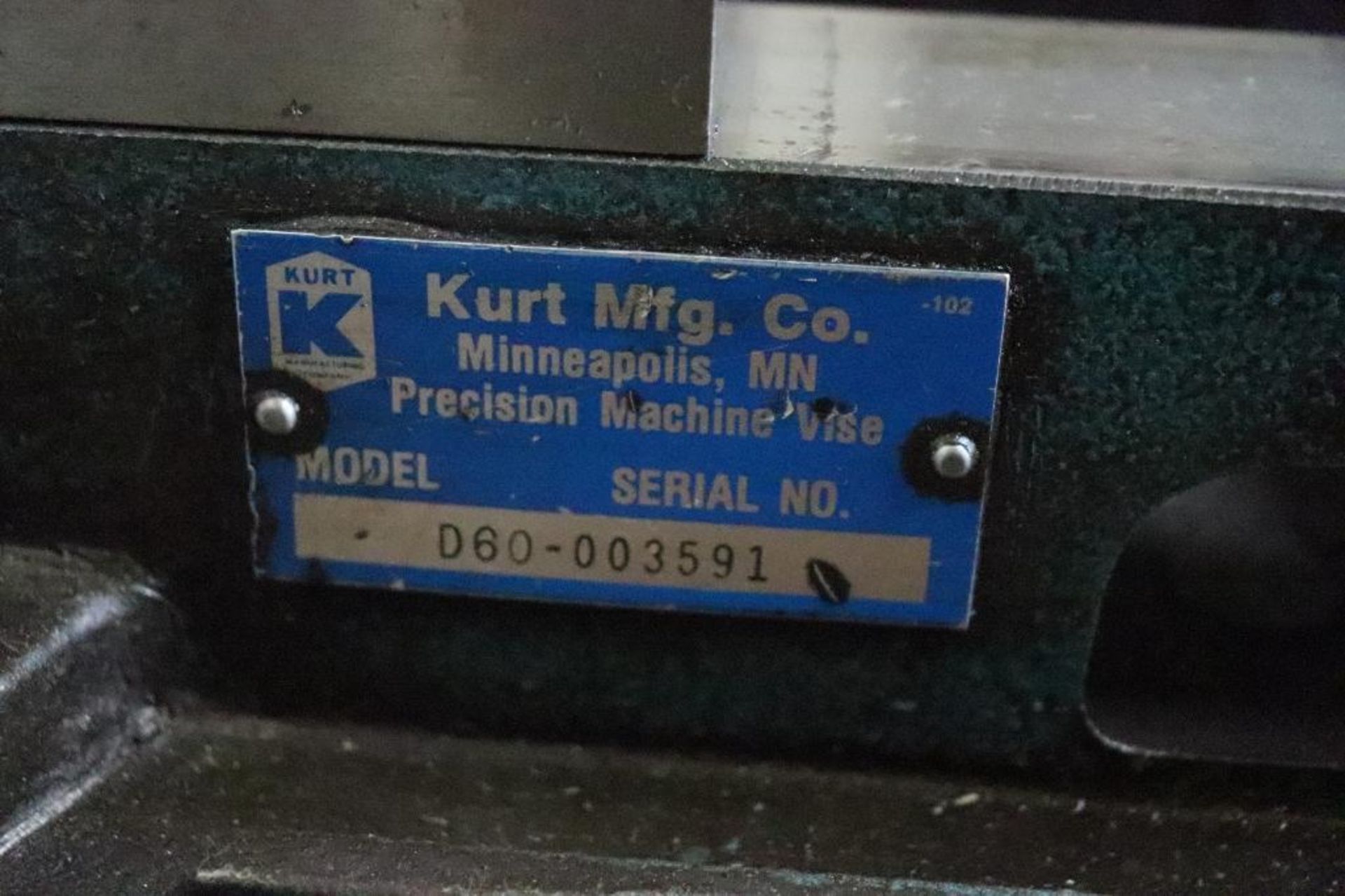 Kurt D60 6" machine vise - Image 5 of 6