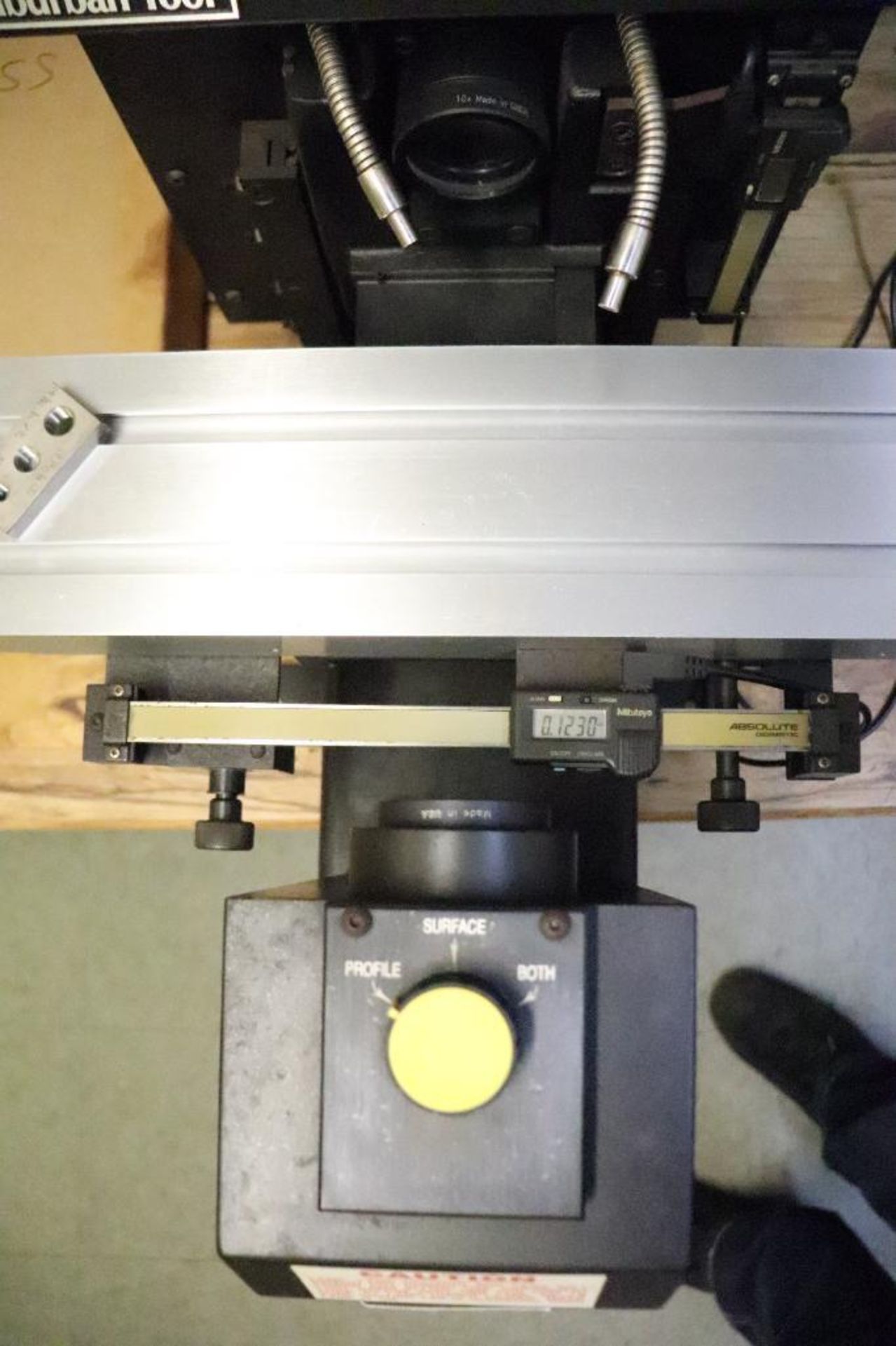 Suburban Tool Master View optical comparator - Image 10 of 14