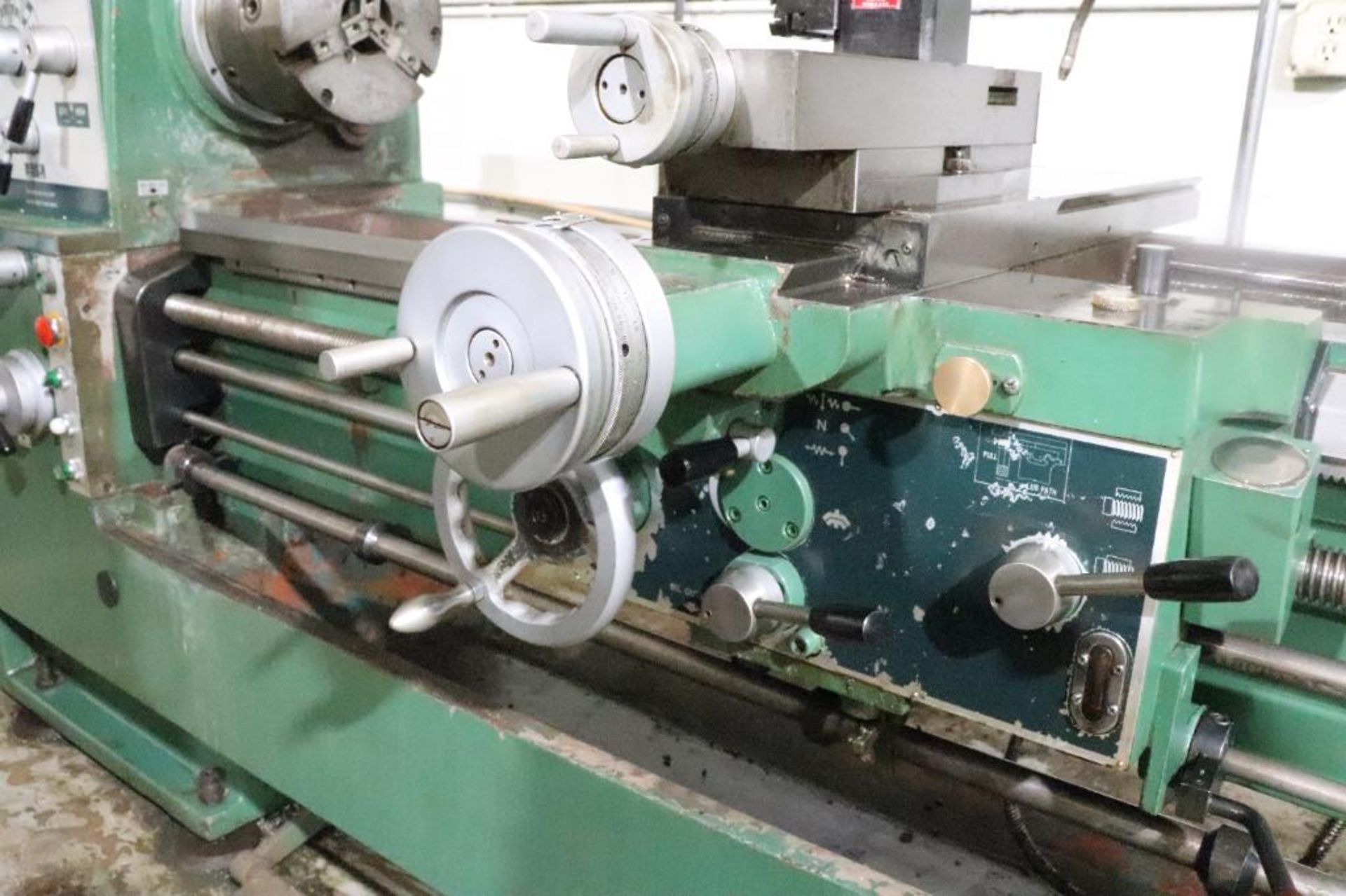 Victor S2060E precision high speed lathe - Image 11 of 17