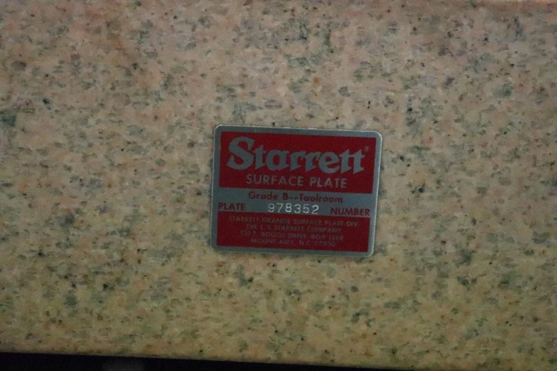 Starrett surface plate 2' x 3' x 6" - Image 5 of 9