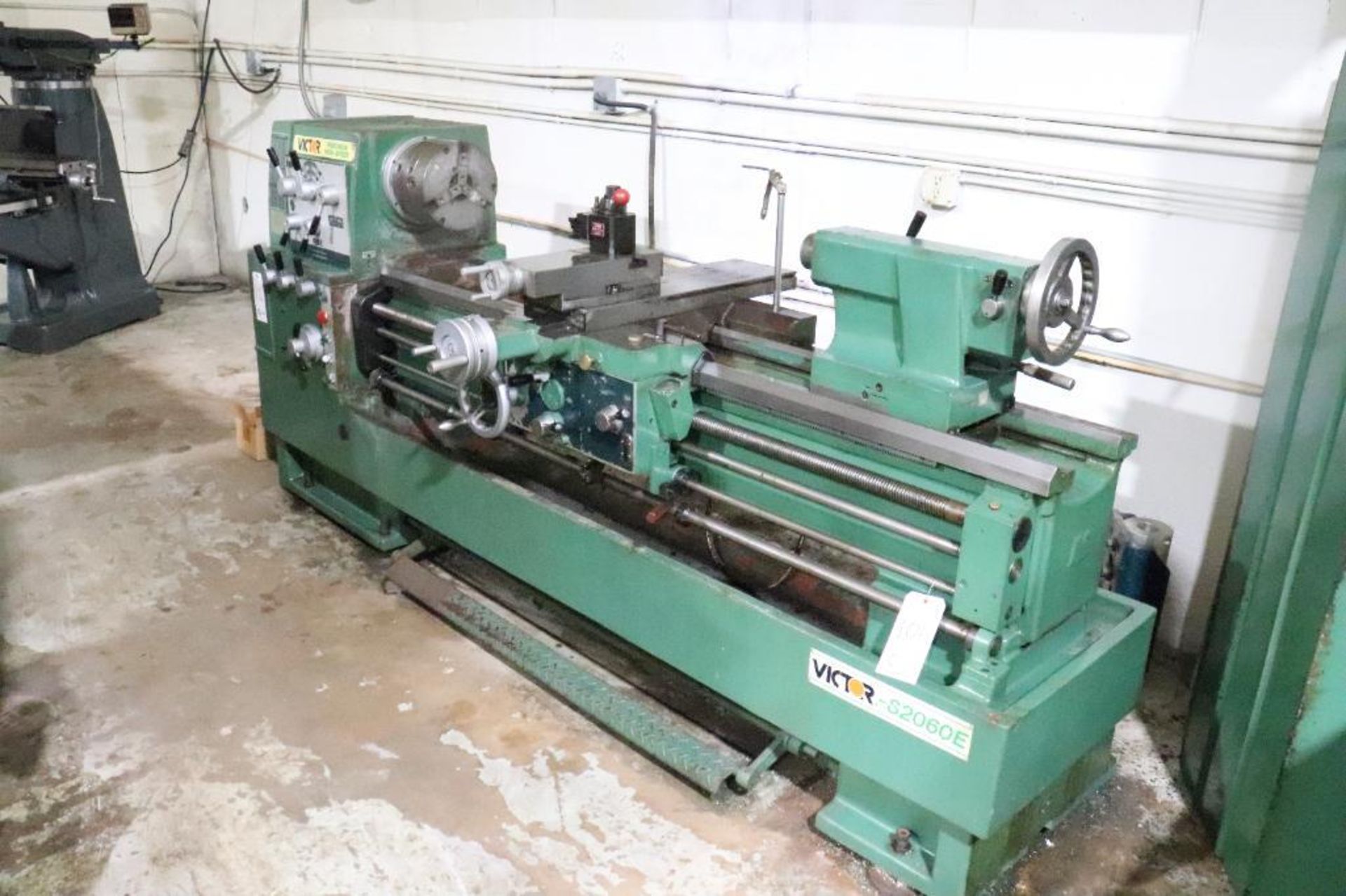 Victor S2060E precision high speed lathe