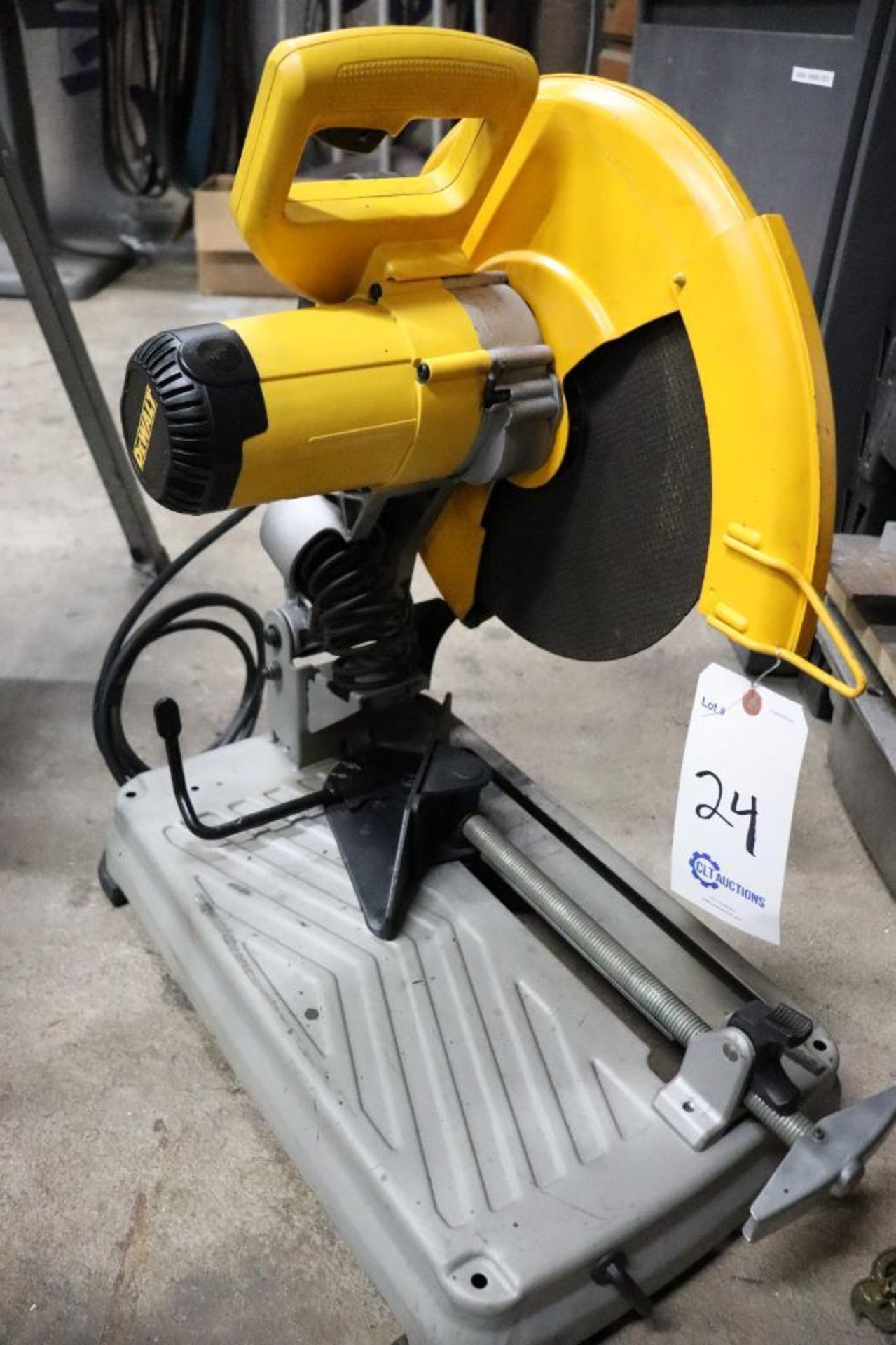 DeWalt D28715 14" abrasive chop saw