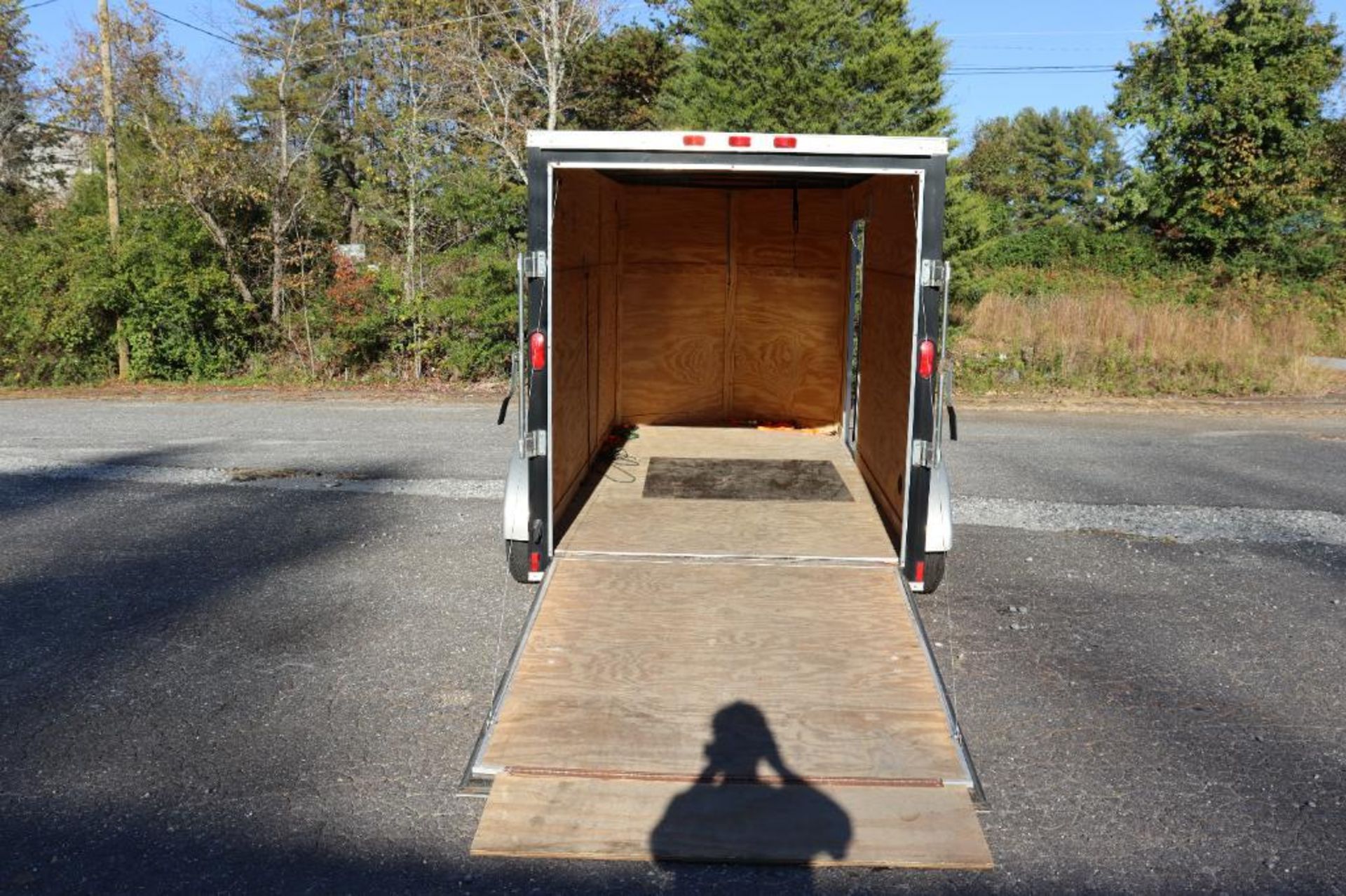 Diamond Cargo 6' x 12' V-nose trailer - Image 14 of 26