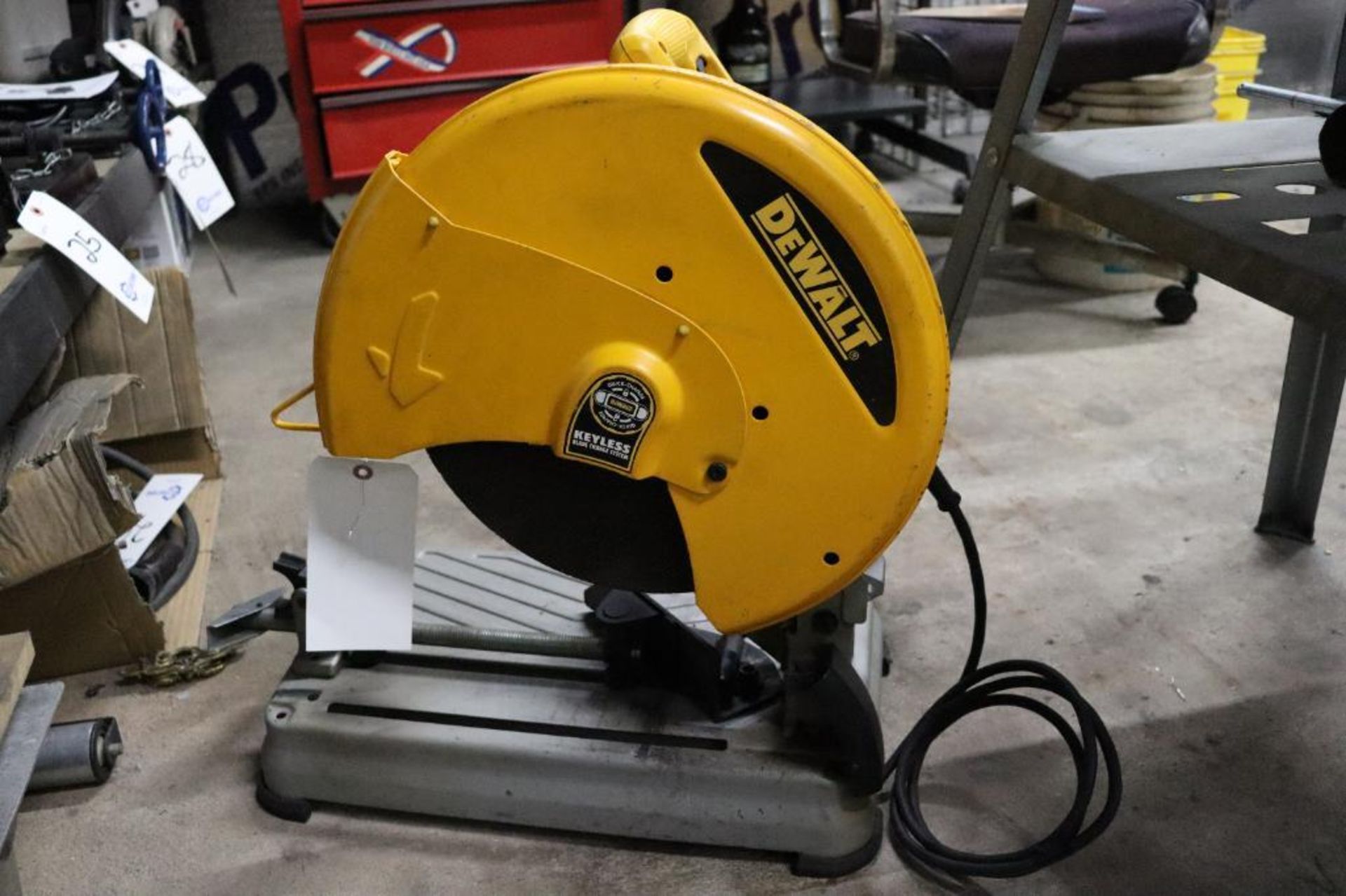 DeWalt D28715 14" abrasive chop saw - Image 3 of 5