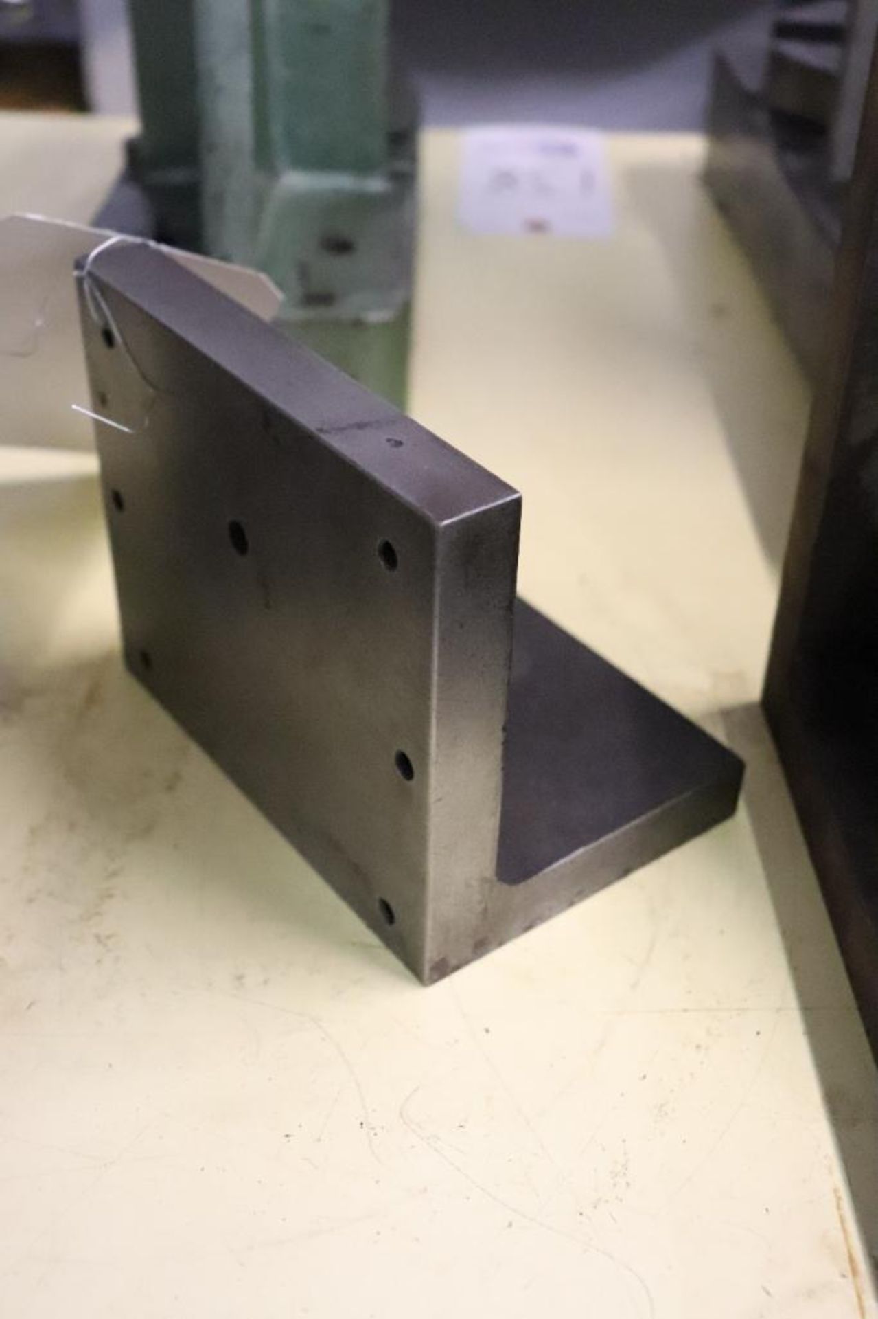 Right angle plate - Image 2 of 5