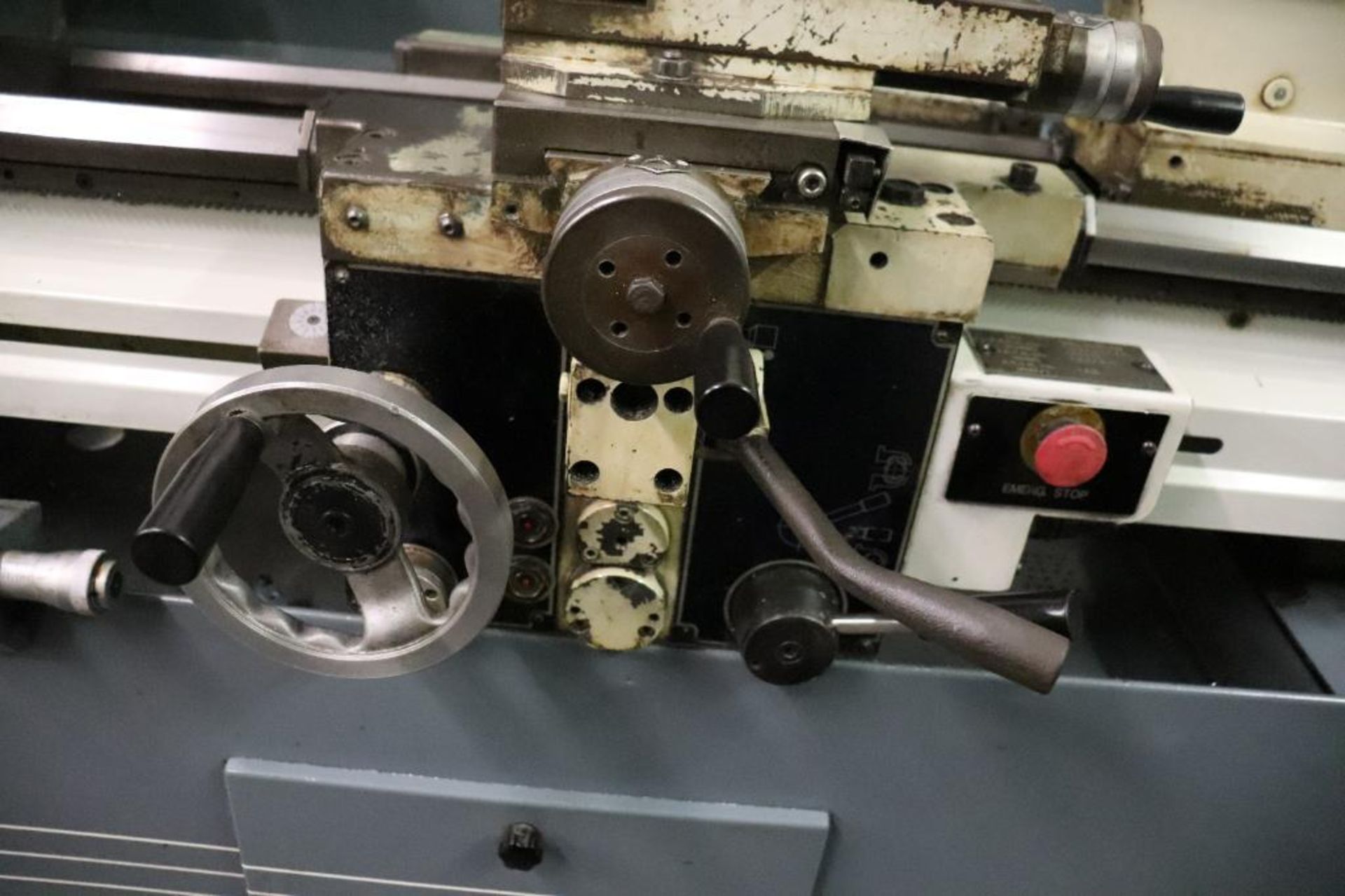 Clausing-Metosa 1440S geared head engine lathe - Image 13 of 18