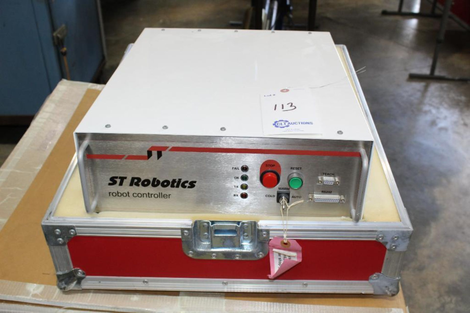 St Robotics R17- 5 axis, robotic arm w/ controller - Image 2 of 6