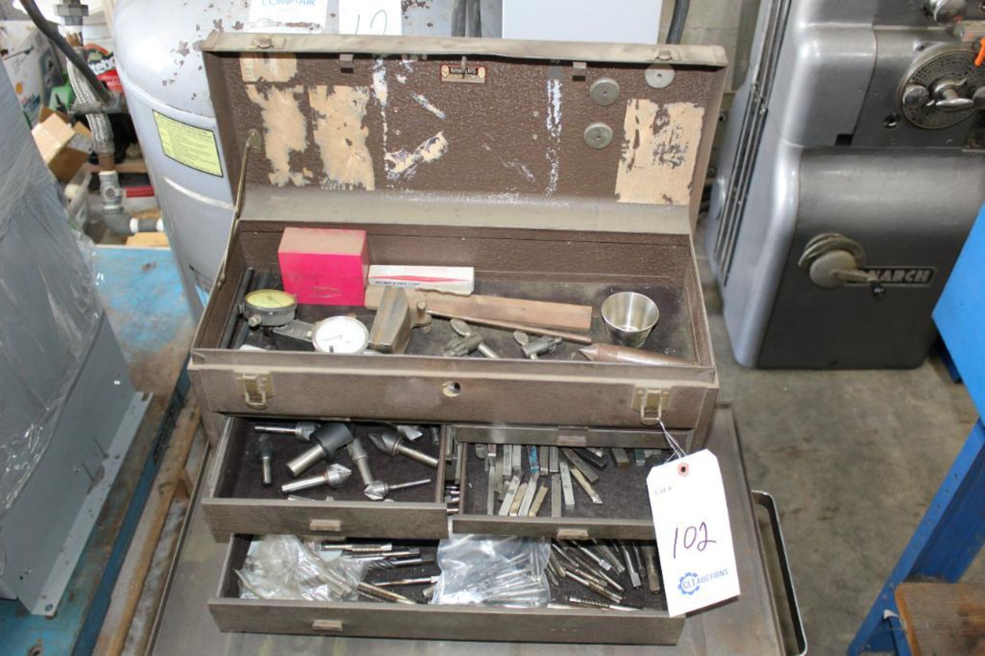 Kennedy tool box w/contents - Image 2 of 3