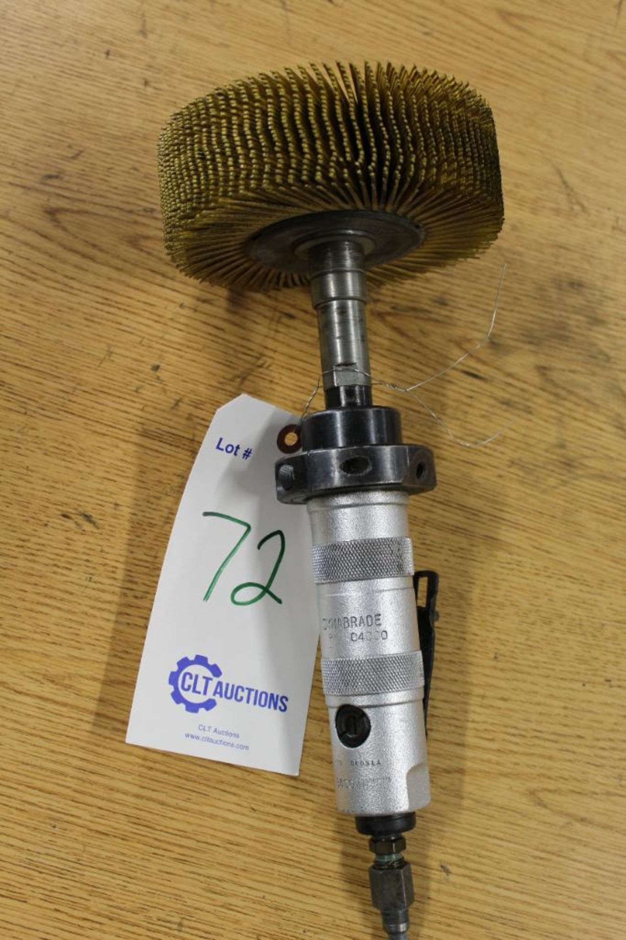Dynabrade air grinder model 04000