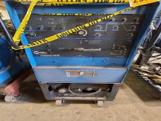 NOT WORKING Miller Sycrowave 250 DX ser# LC229:00 stock 903765 NOT WORKING NEEDS CONTROL BOARD